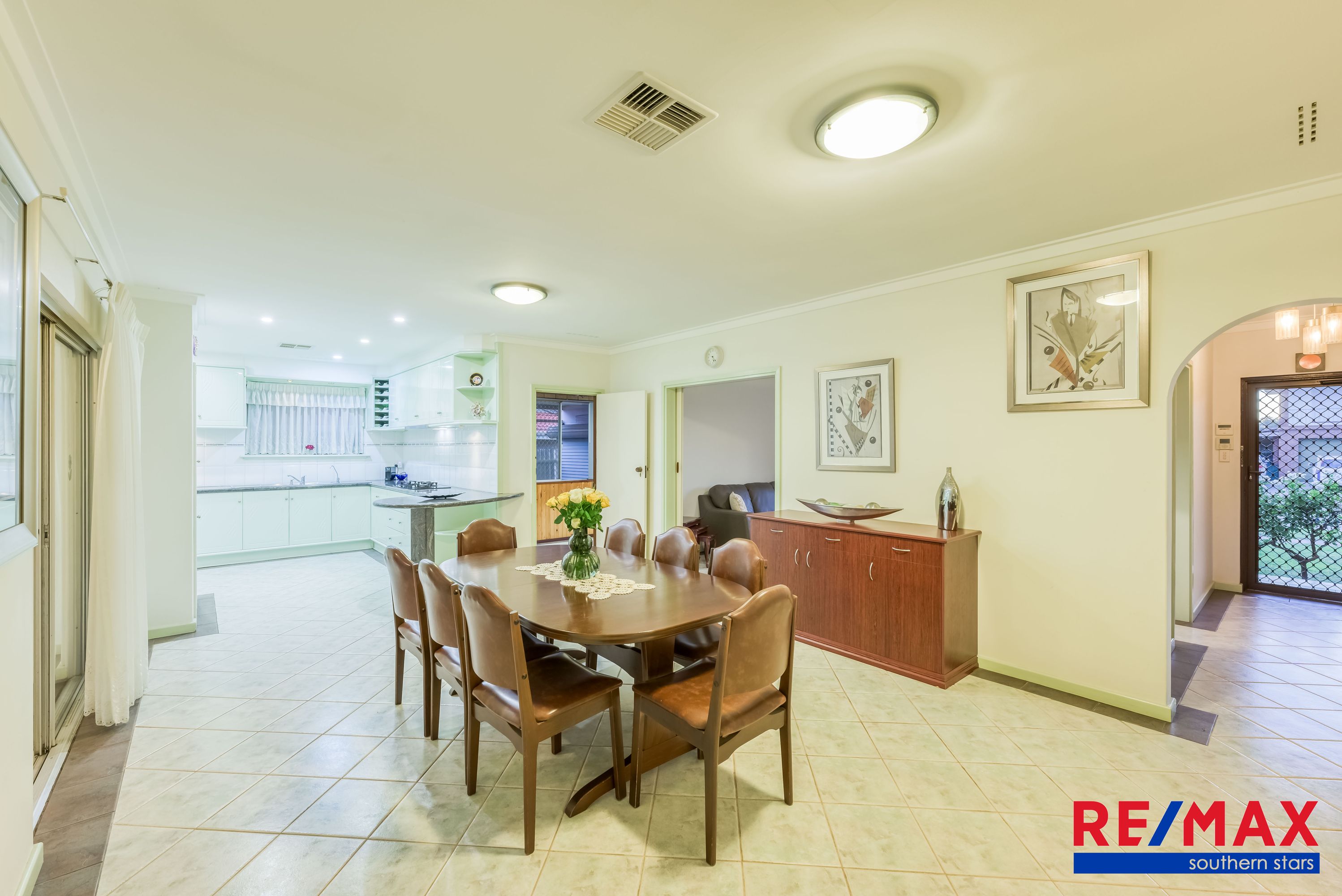 53 Mallard Way, Cannington - Thumbnail 6