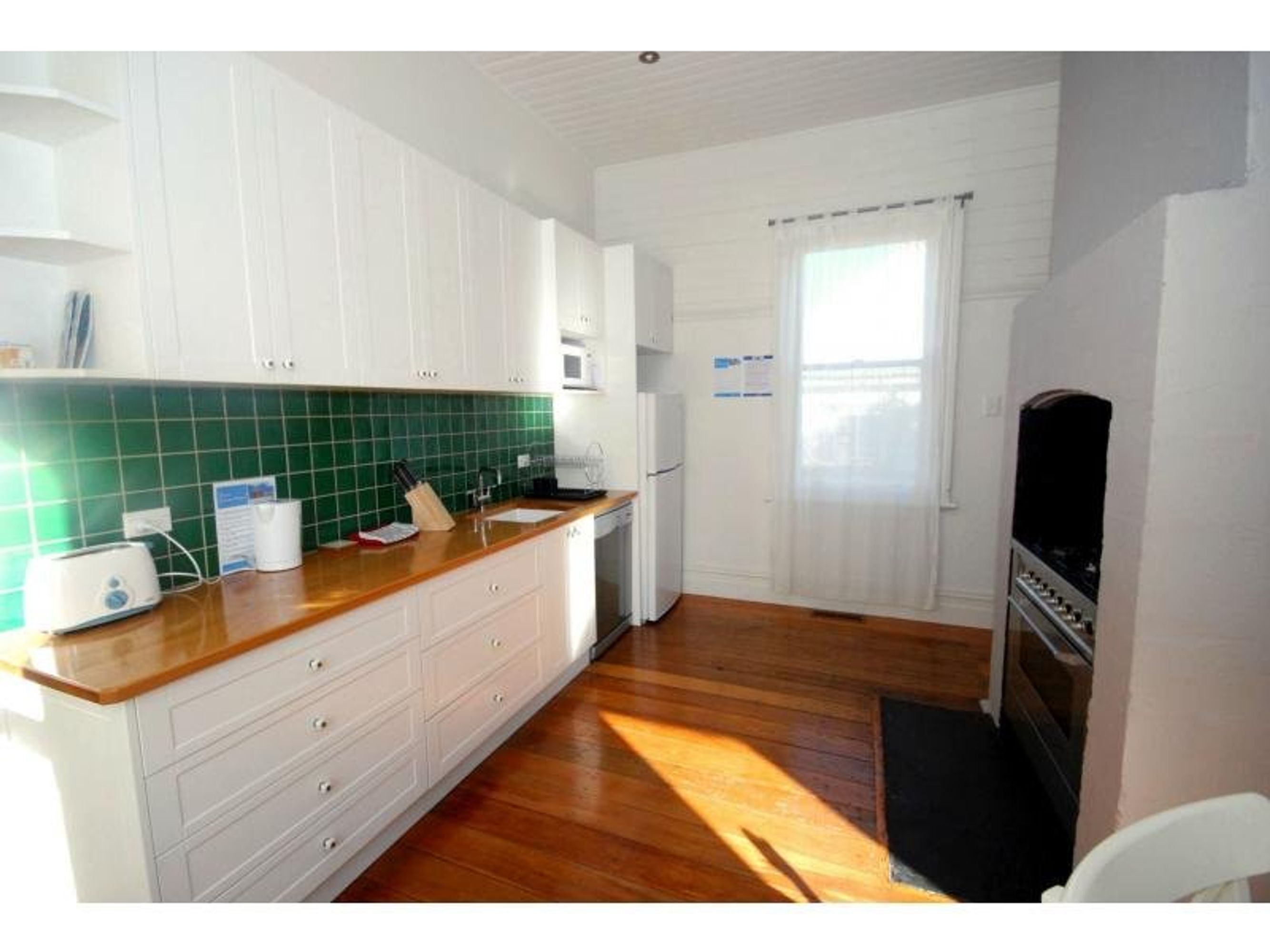 10 Kundibar Street, Katoomba - Thumbnail 3