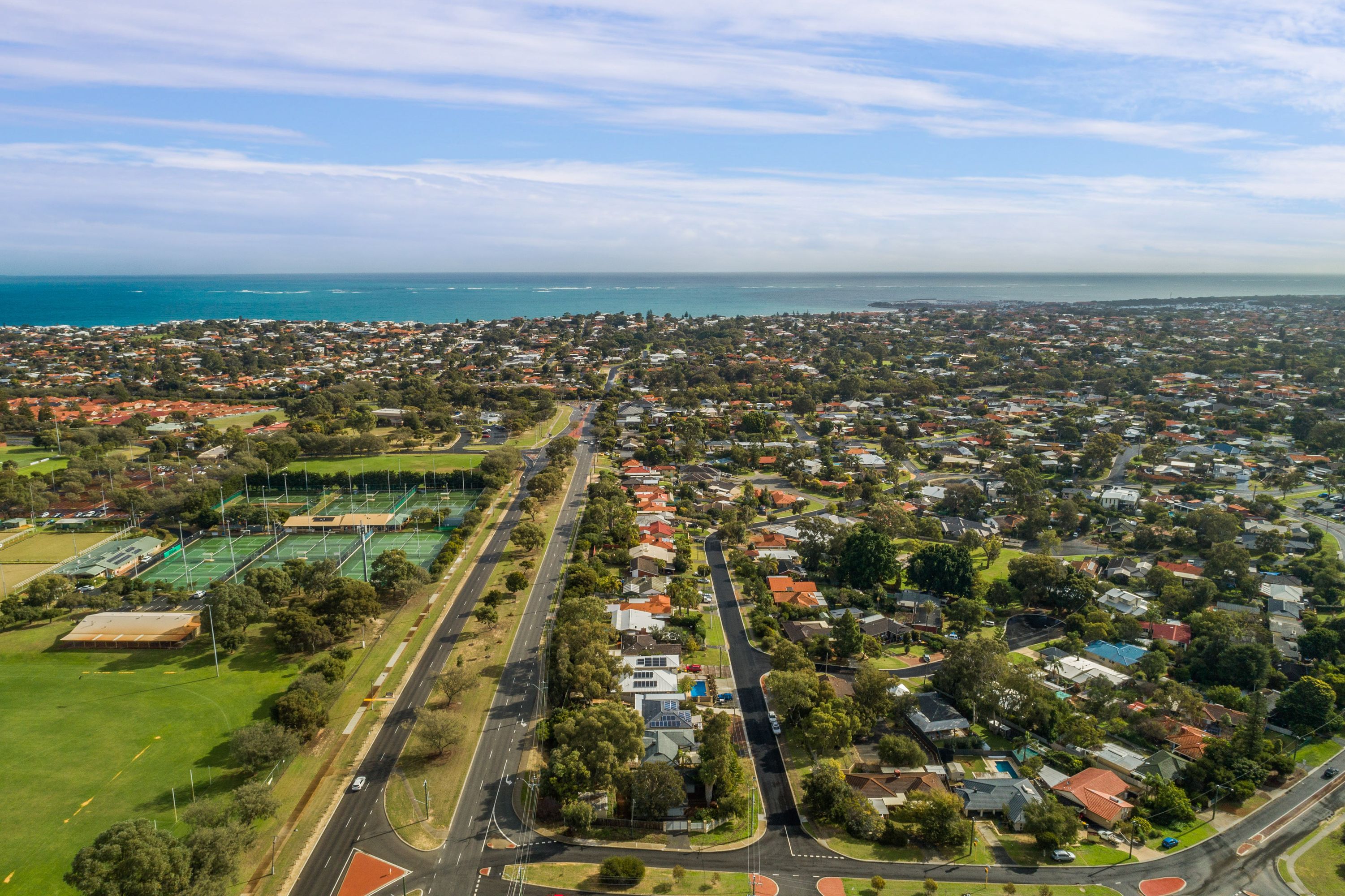 32 Wandoo Road, Duncraig - Thumbnail 3