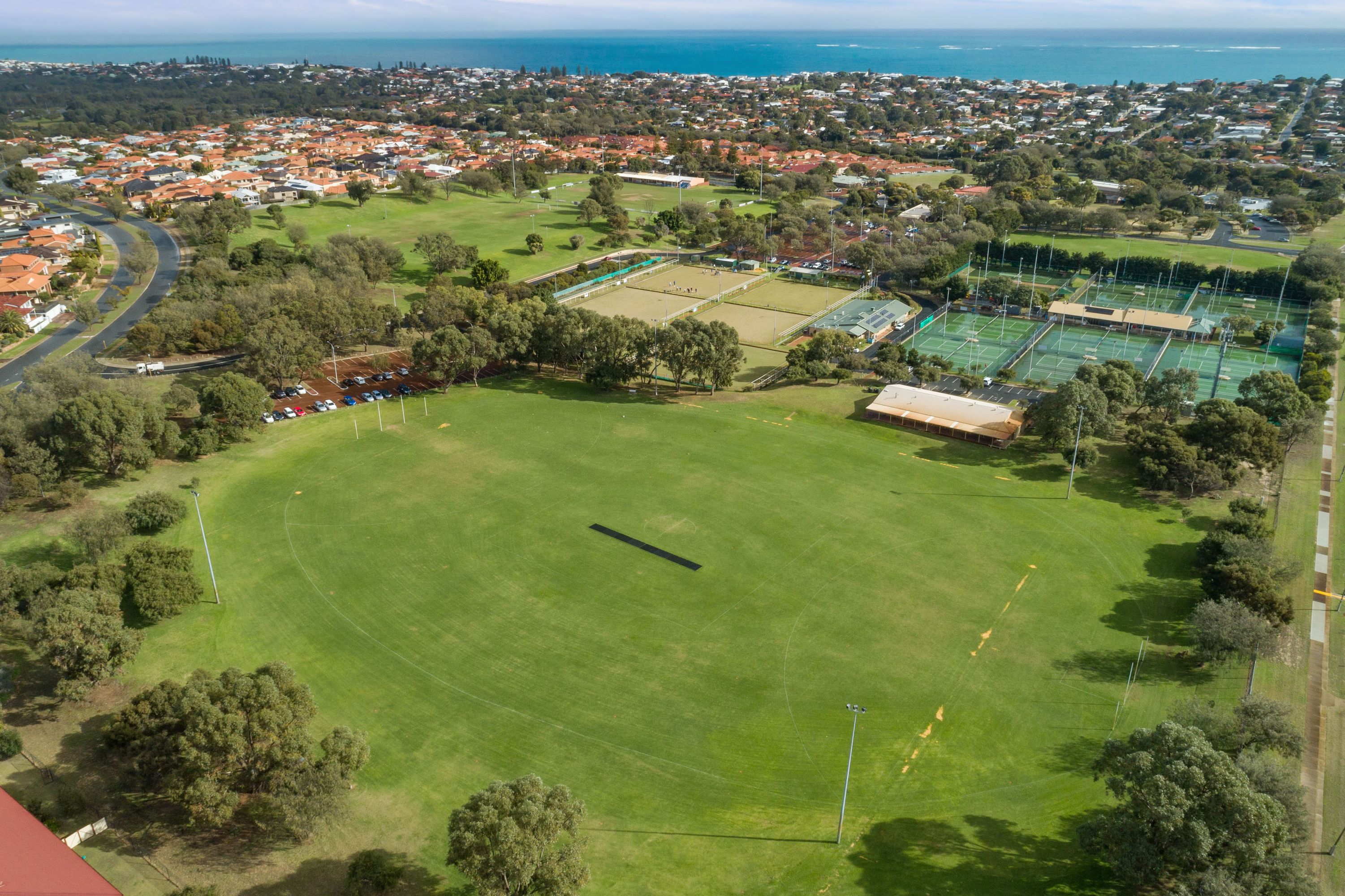 32 Wandoo Road, Duncraig - Thumbnail 4
