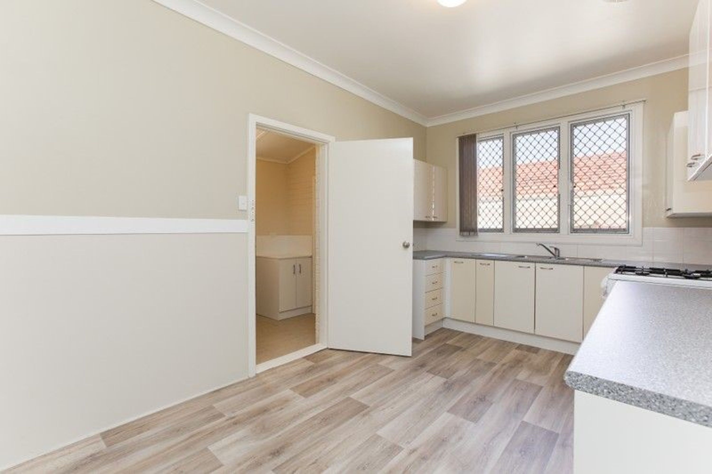 373 Hardey Road, Cloverdale - Thumbnail 3