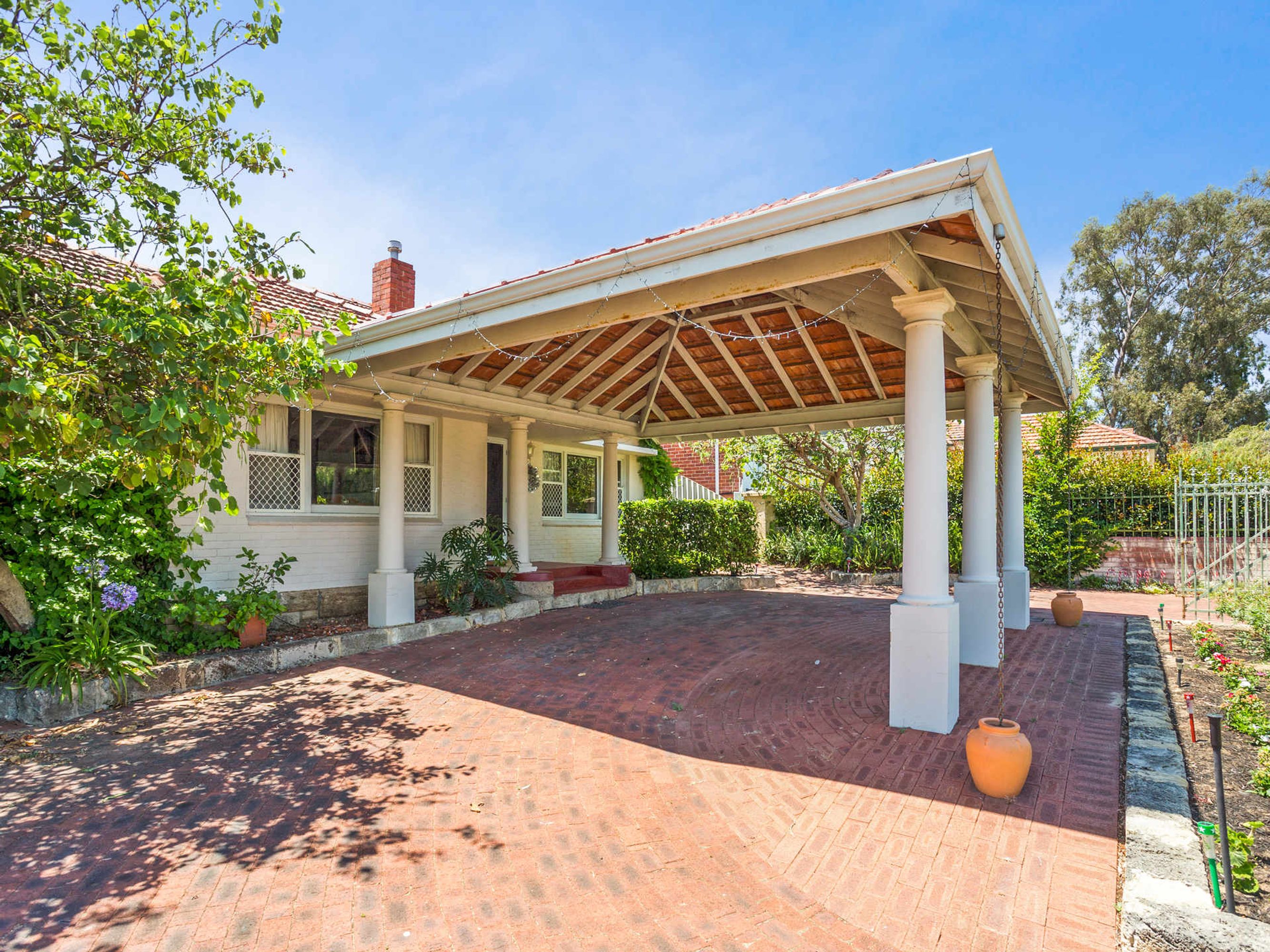 112 Nanson Street, Wembley - Thumbnail 2