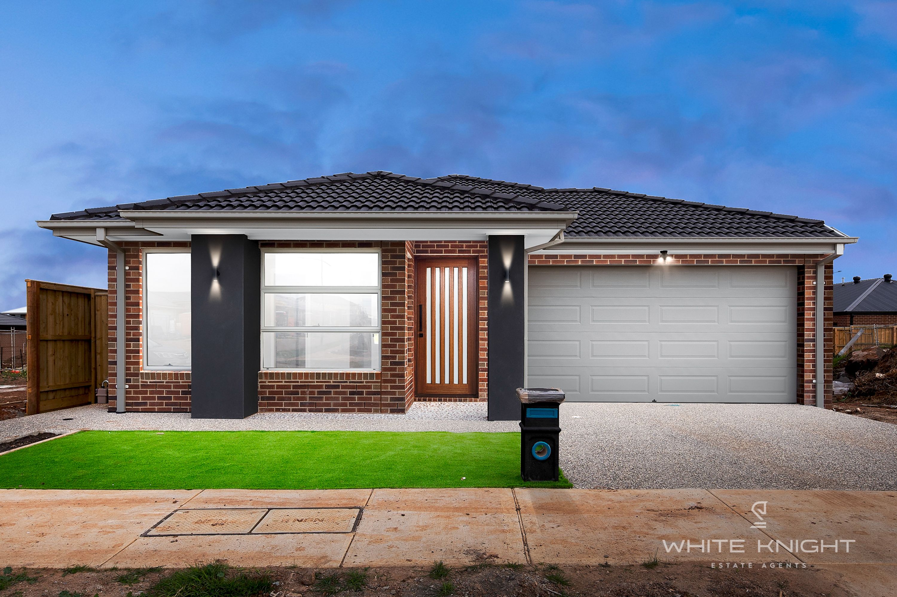 8 Bobbin Street, Fraser Rise VIC 3336, Fraser Rise - Thumbnail 2