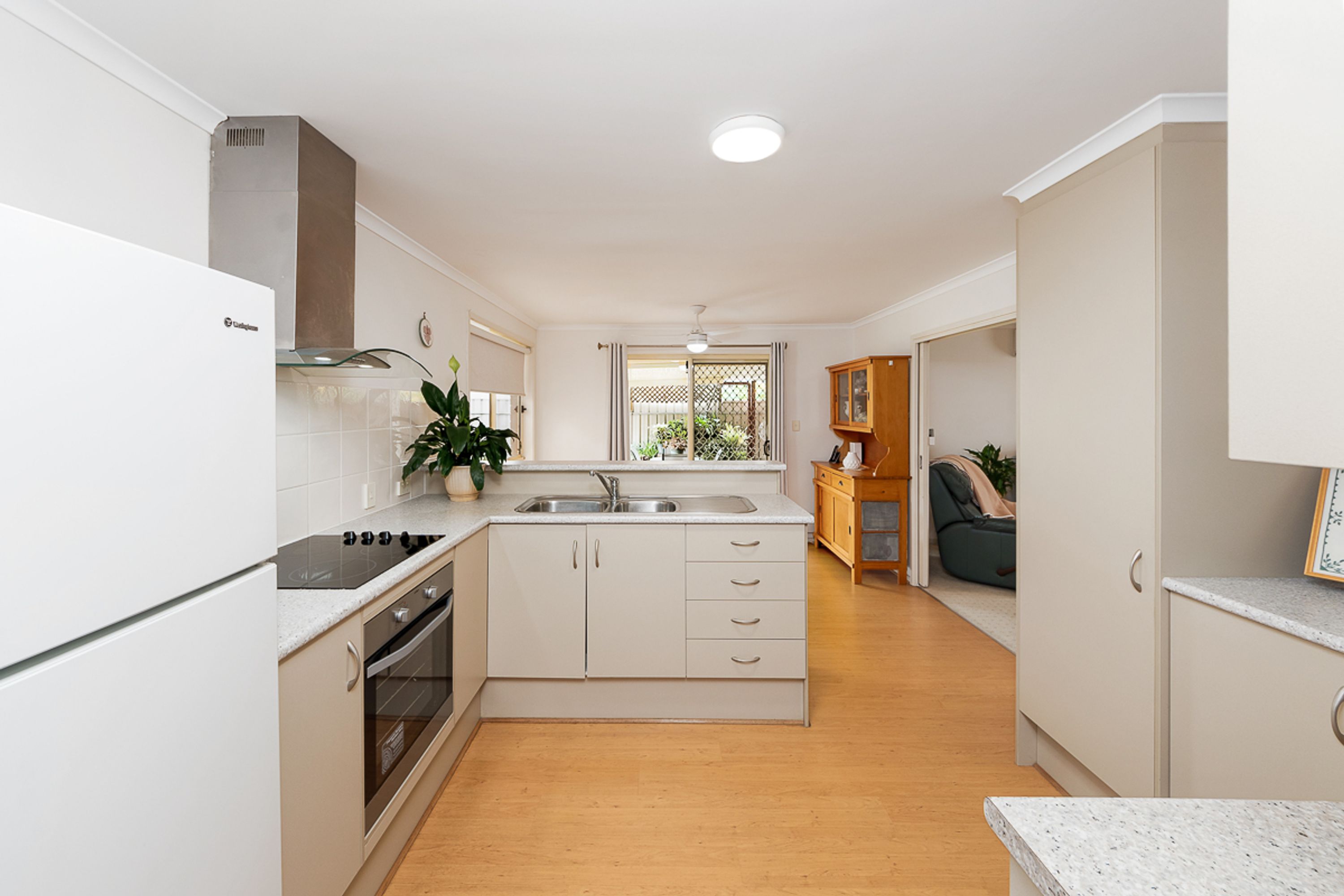 10 Edinburgh Road, Strathalbyn SA 5255, Strathalbyn - Thumbnail 5