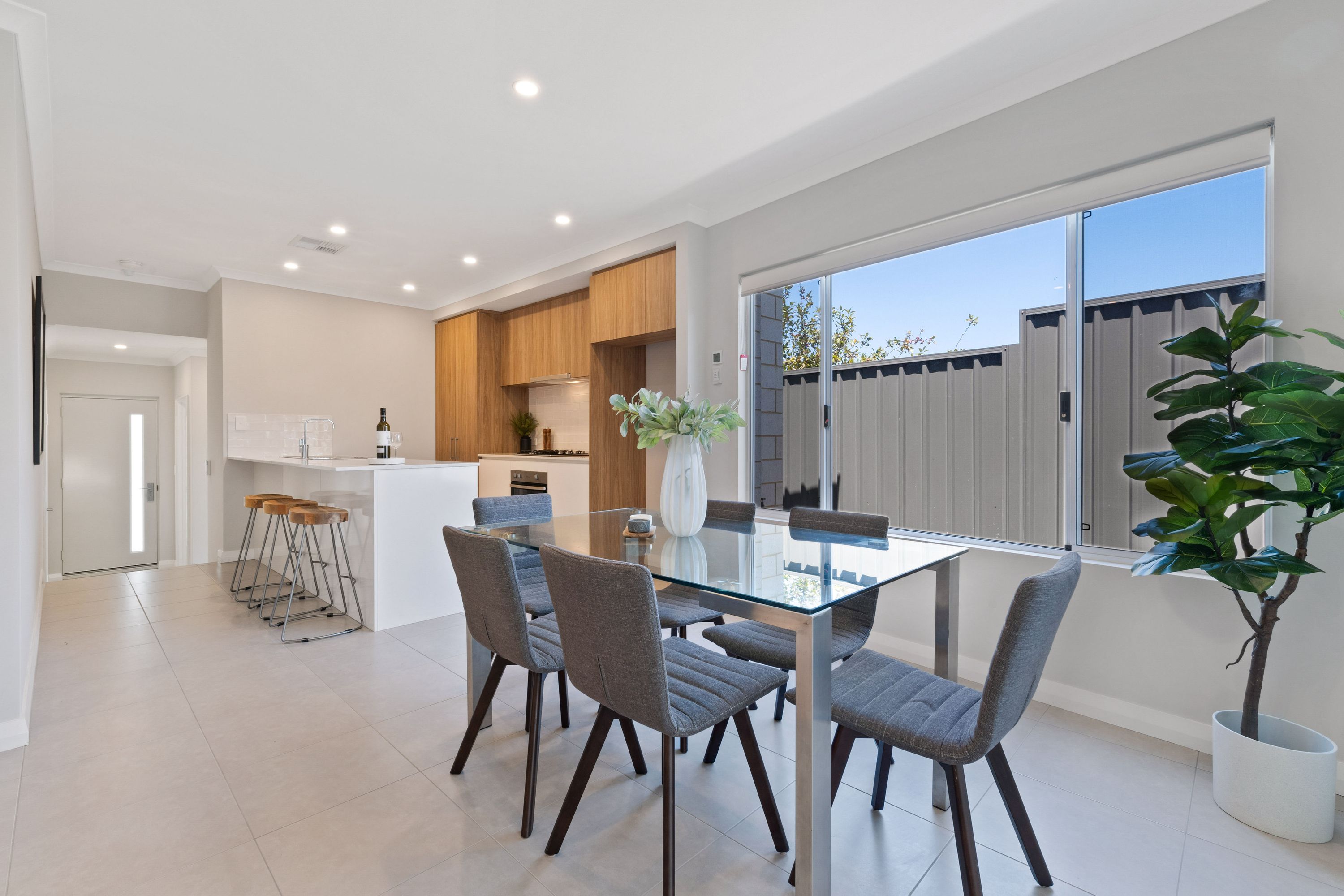 6C Austin Way, Padbury - Thumbnail 2