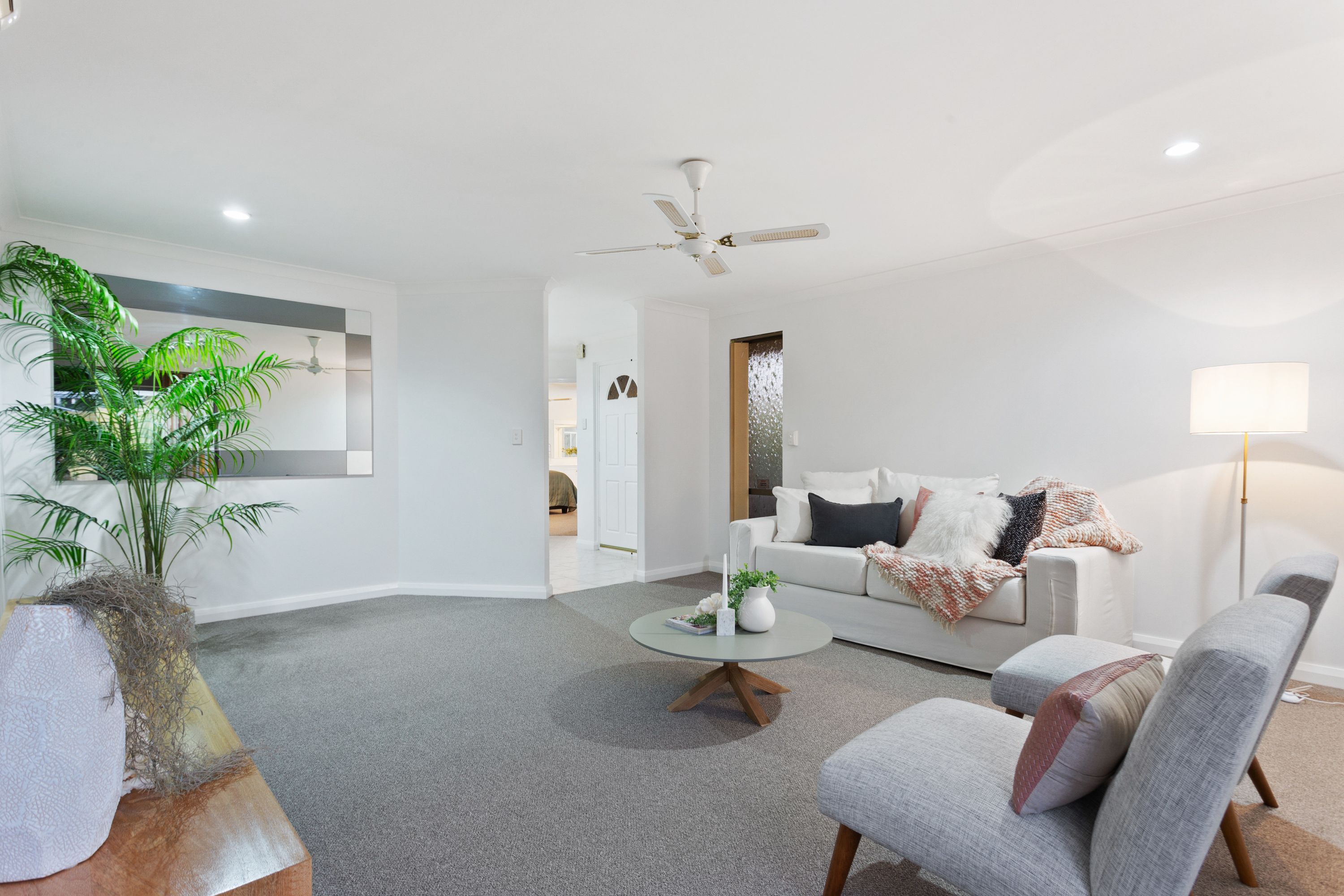 17 Bradbourne Drive, Carine - Thumbnail 2