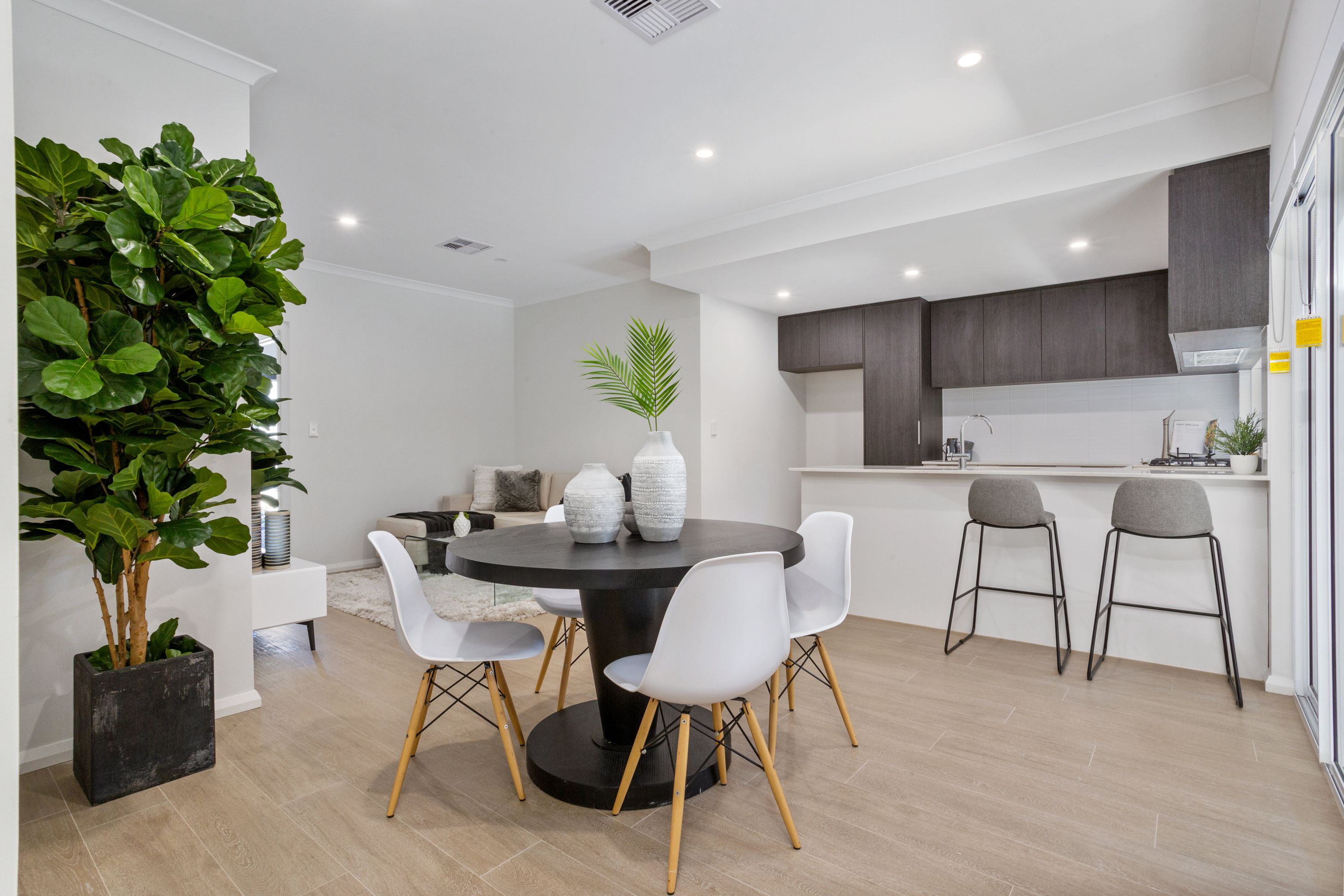 8B Austin Way, Padbury - Thumbnail 4