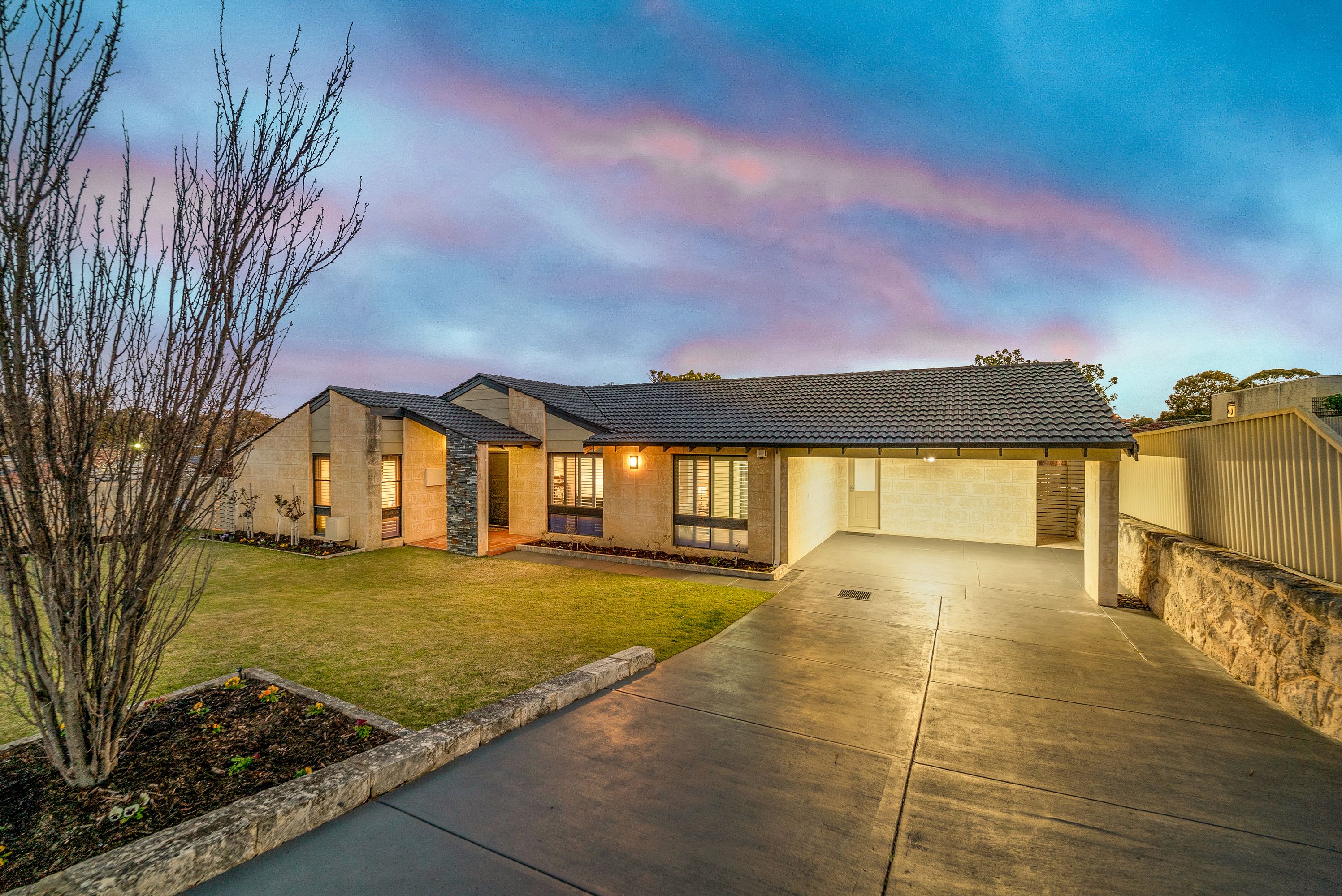 9 Karo Place, Duncraig - Thumbnail 2