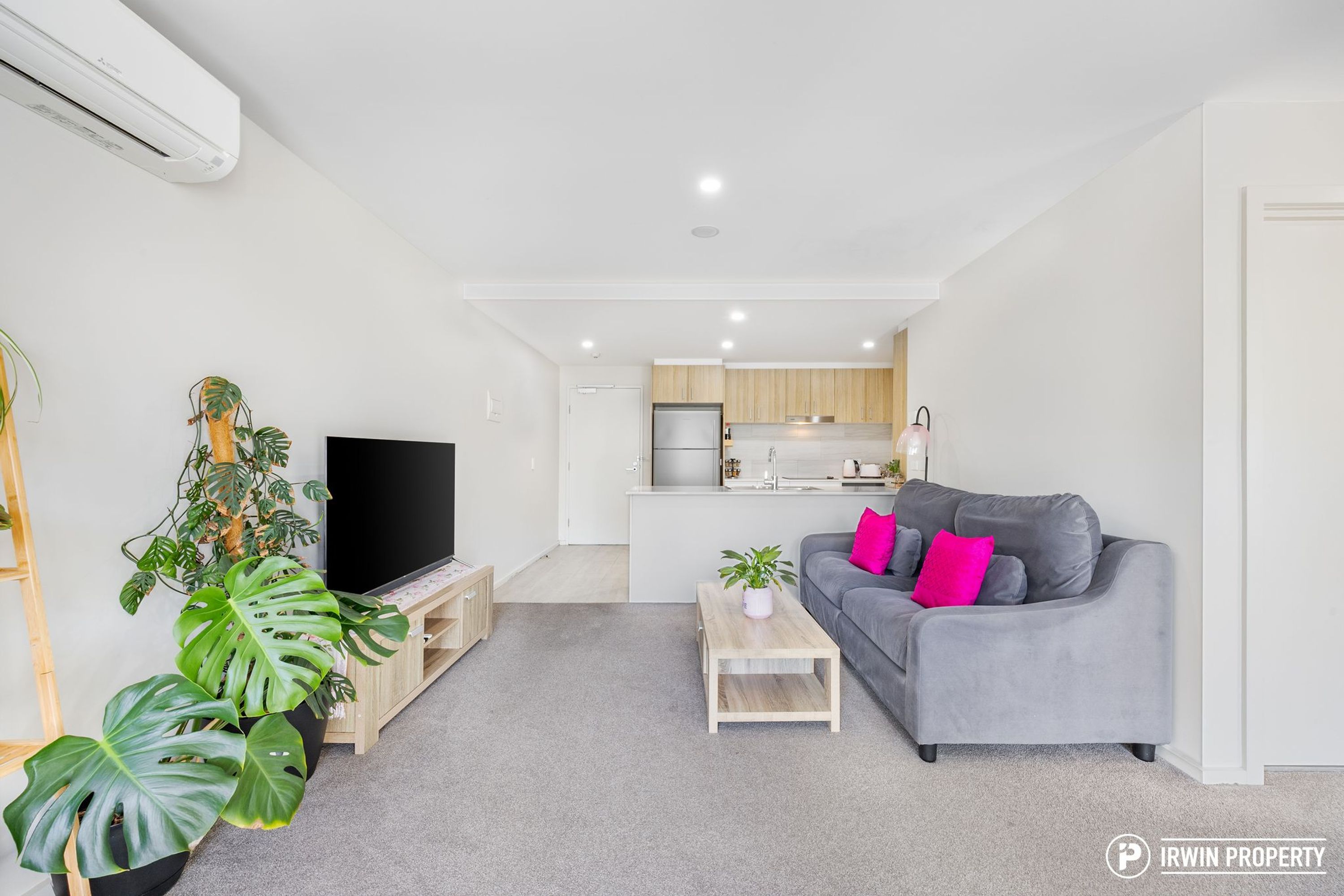 95/35 Oakden Street, Greenway - Thumbnail 3