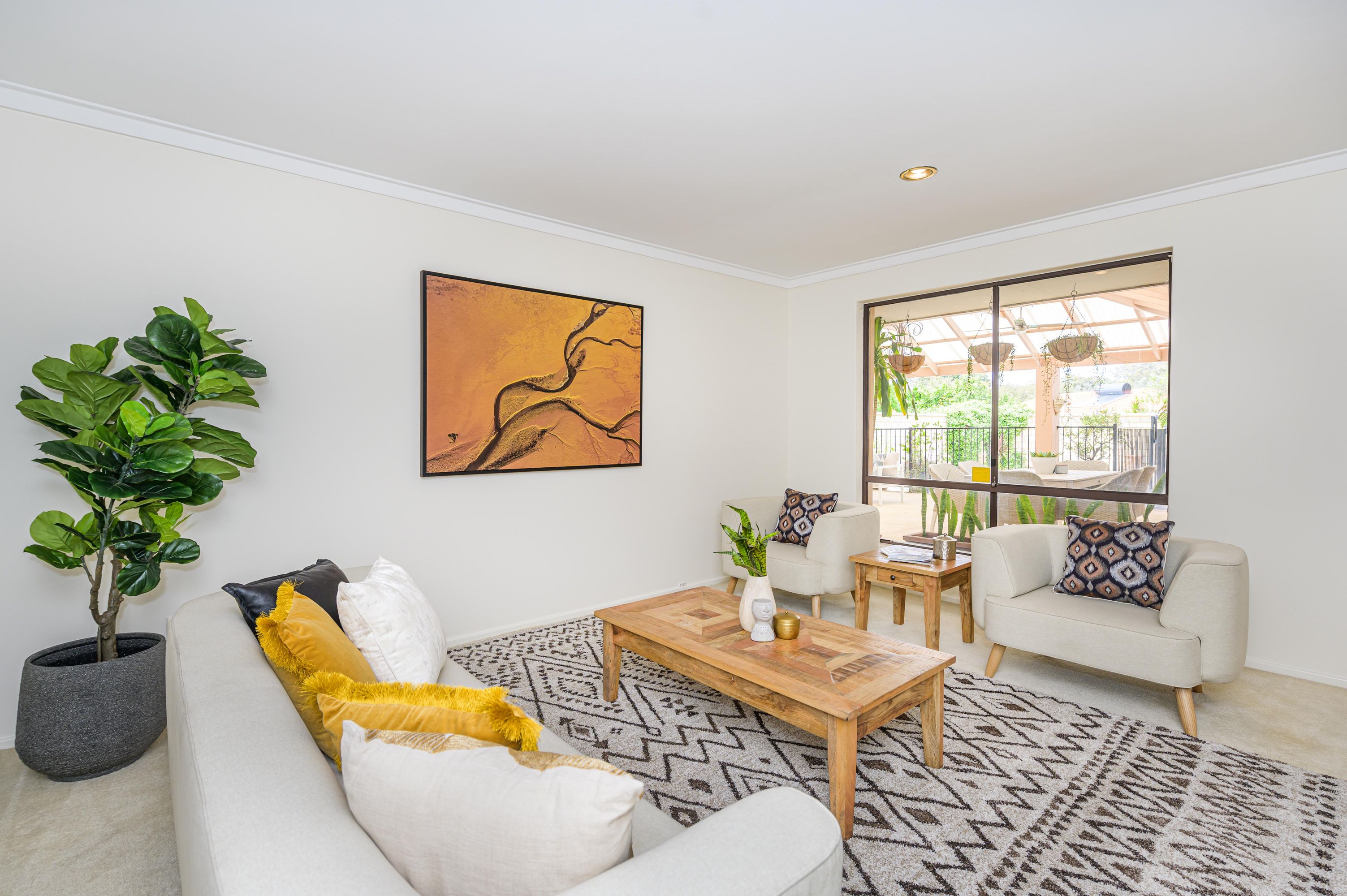 10 Monyash Road, Carine - Thumbnail 4