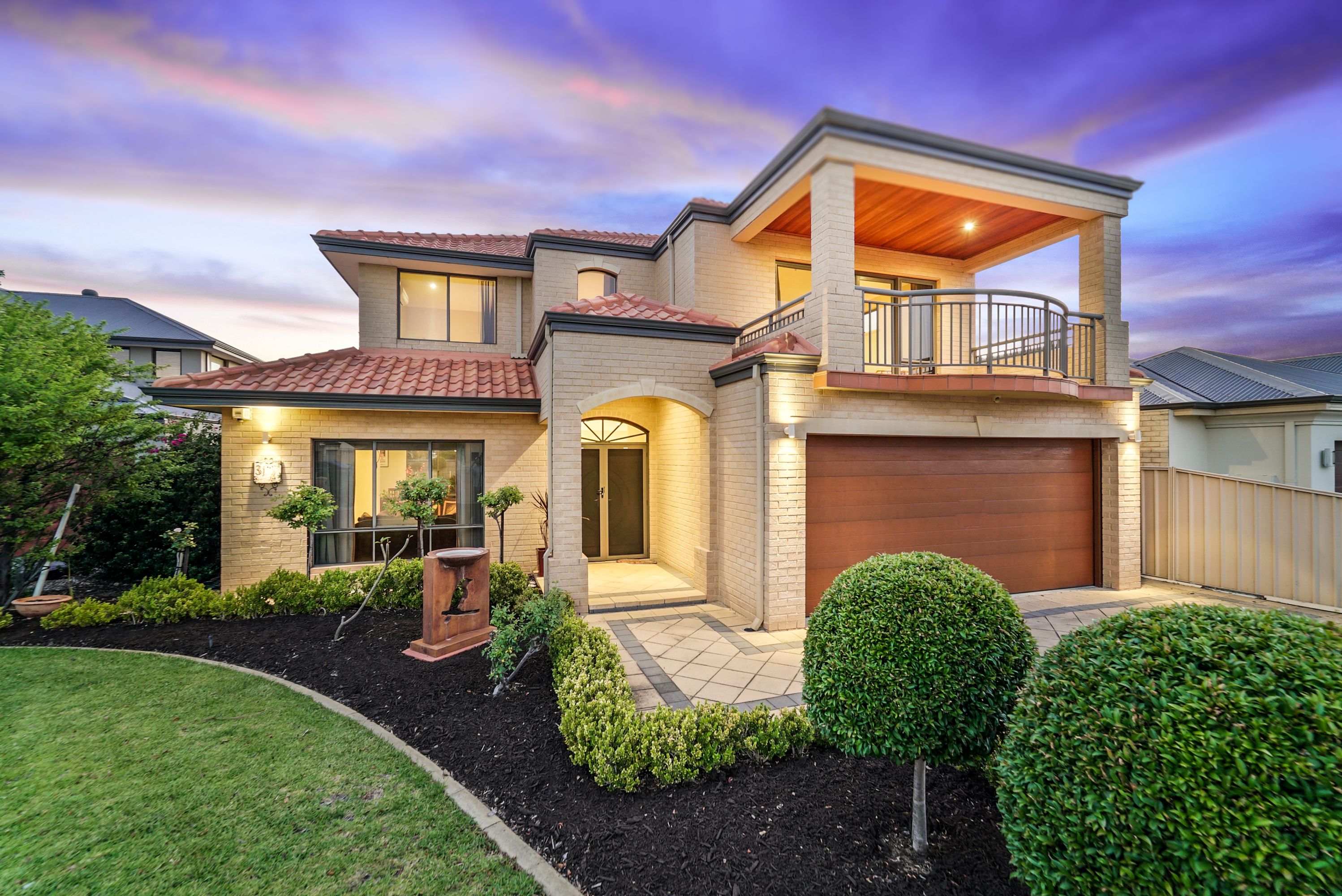 31 Cherrytree Gardens, Stirling - Thumbnail 2