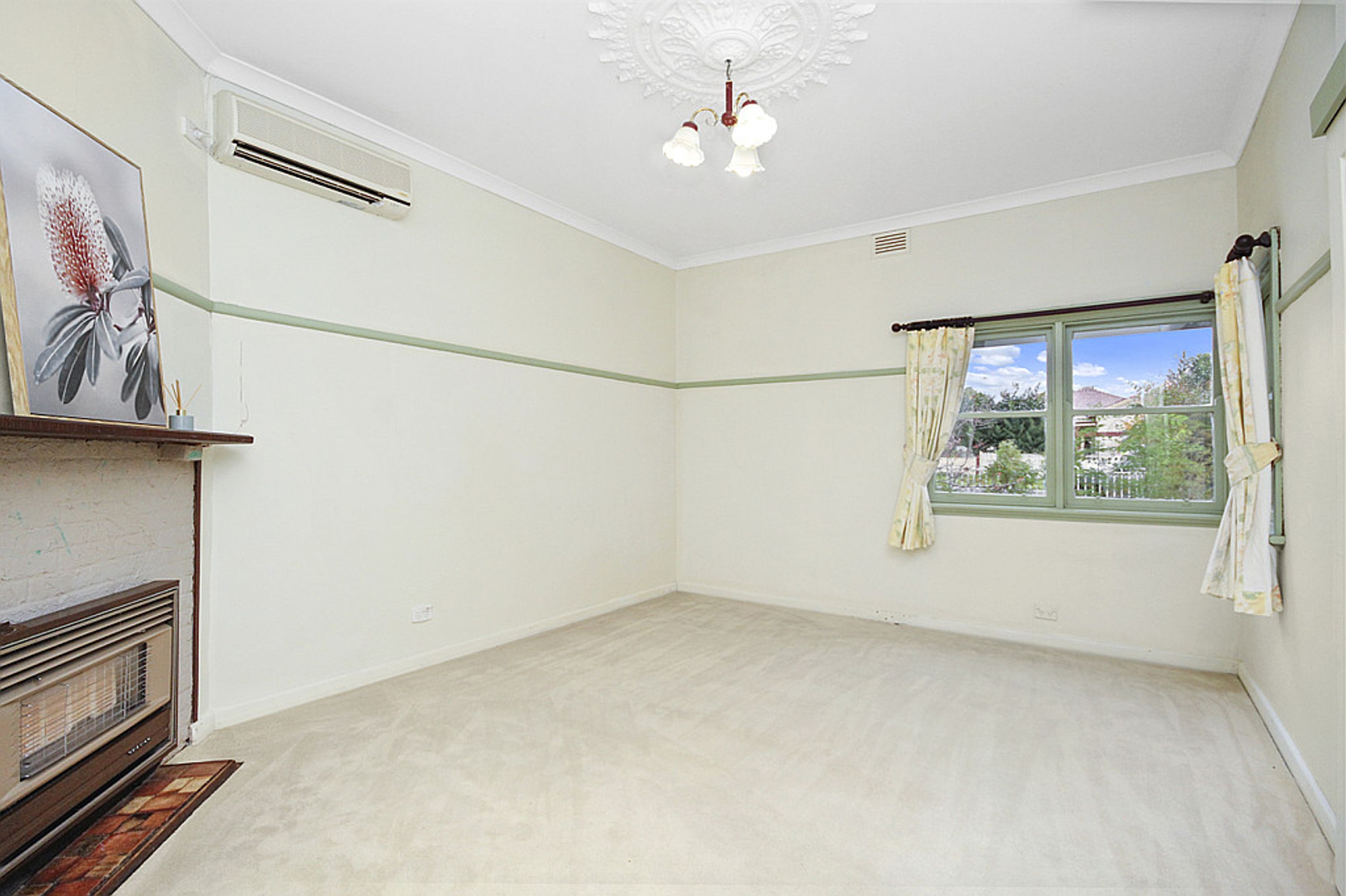 10 Valentine Avenue, Horsham VIC 3400, Horsham - Thumbnail 3