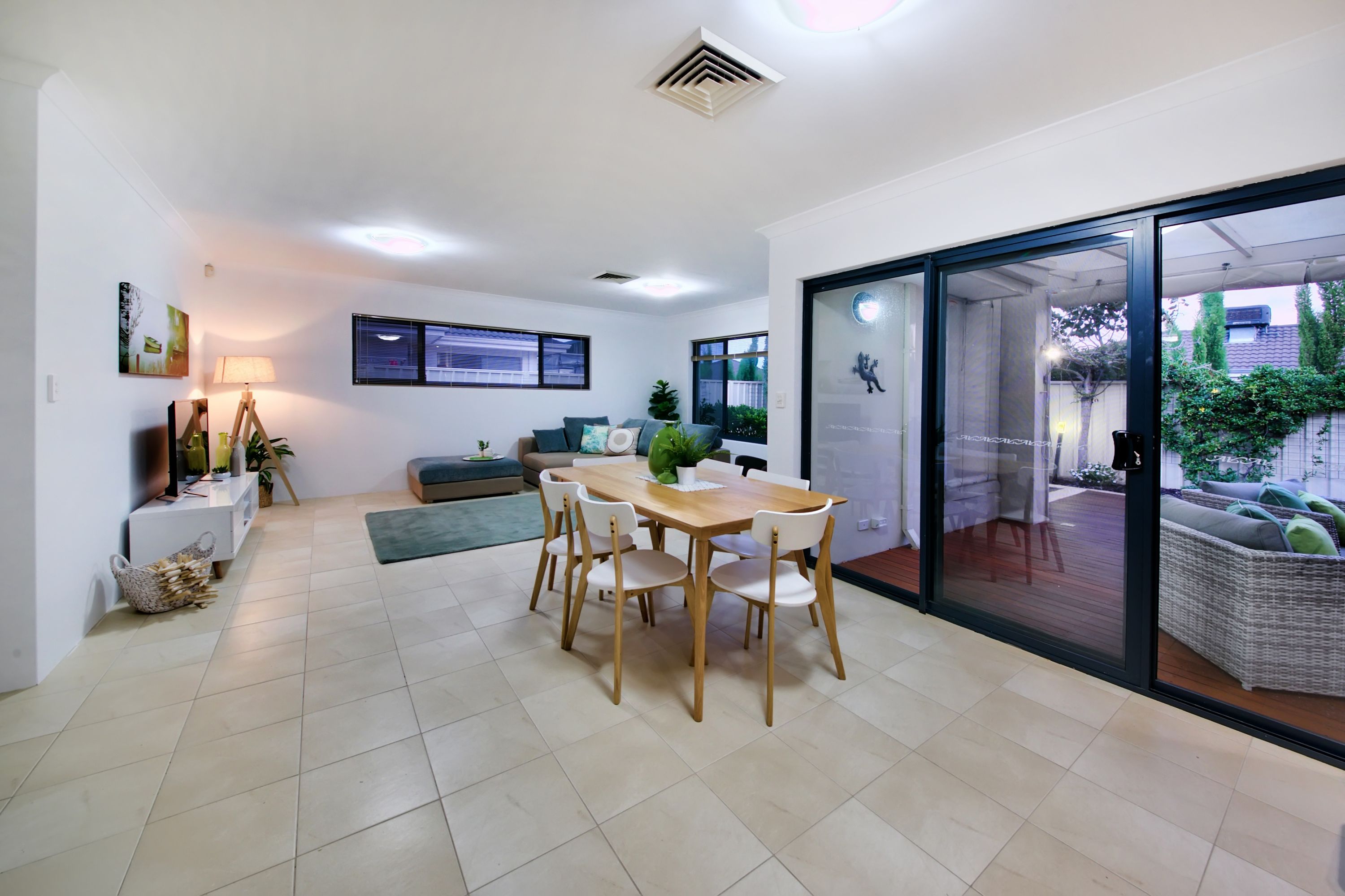8D Worner Crescent, Karrinyup - Thumbnail 7