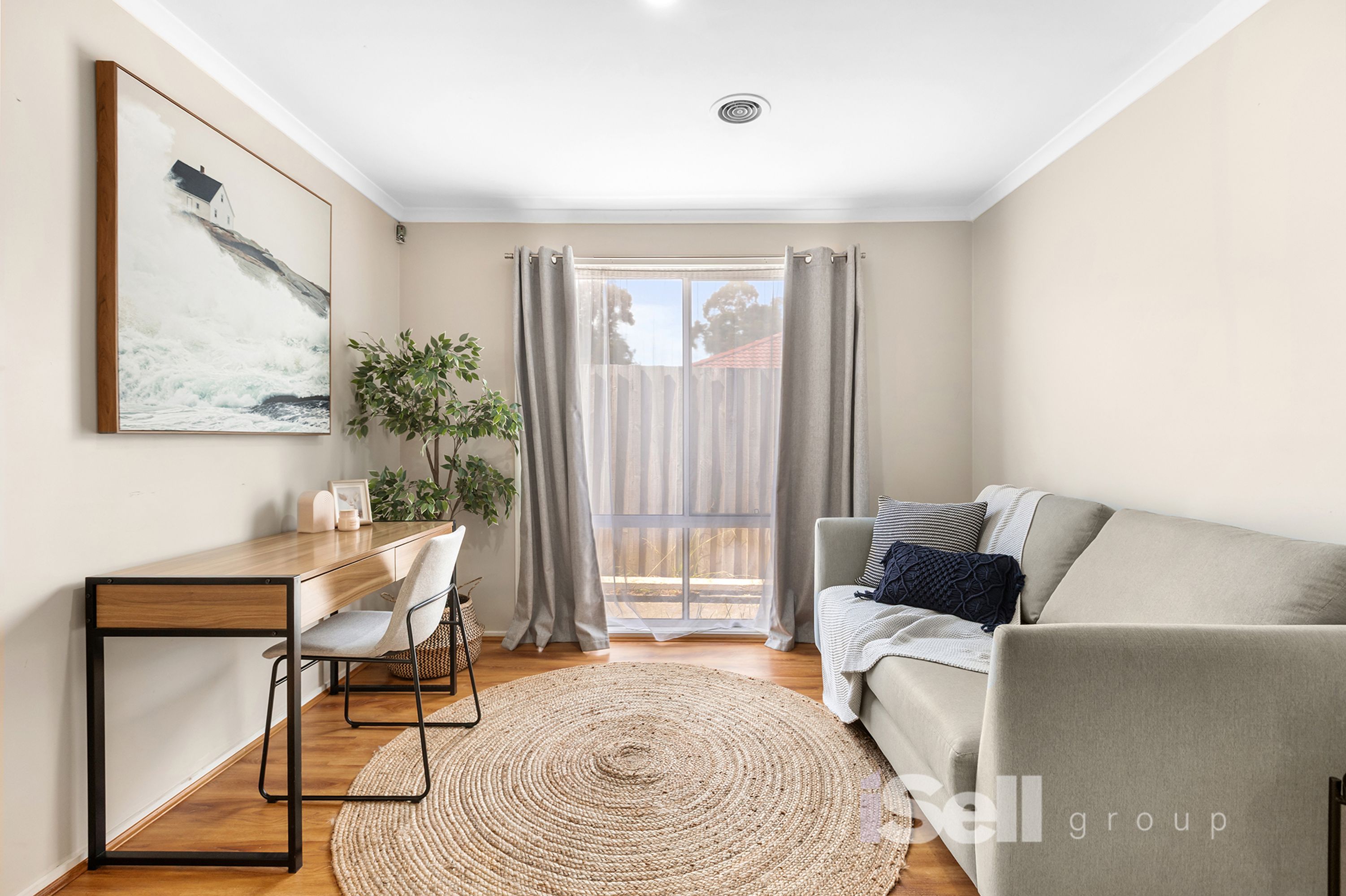 24 Darcy Niland Crescent, Lynbrook - Thumbnail 5