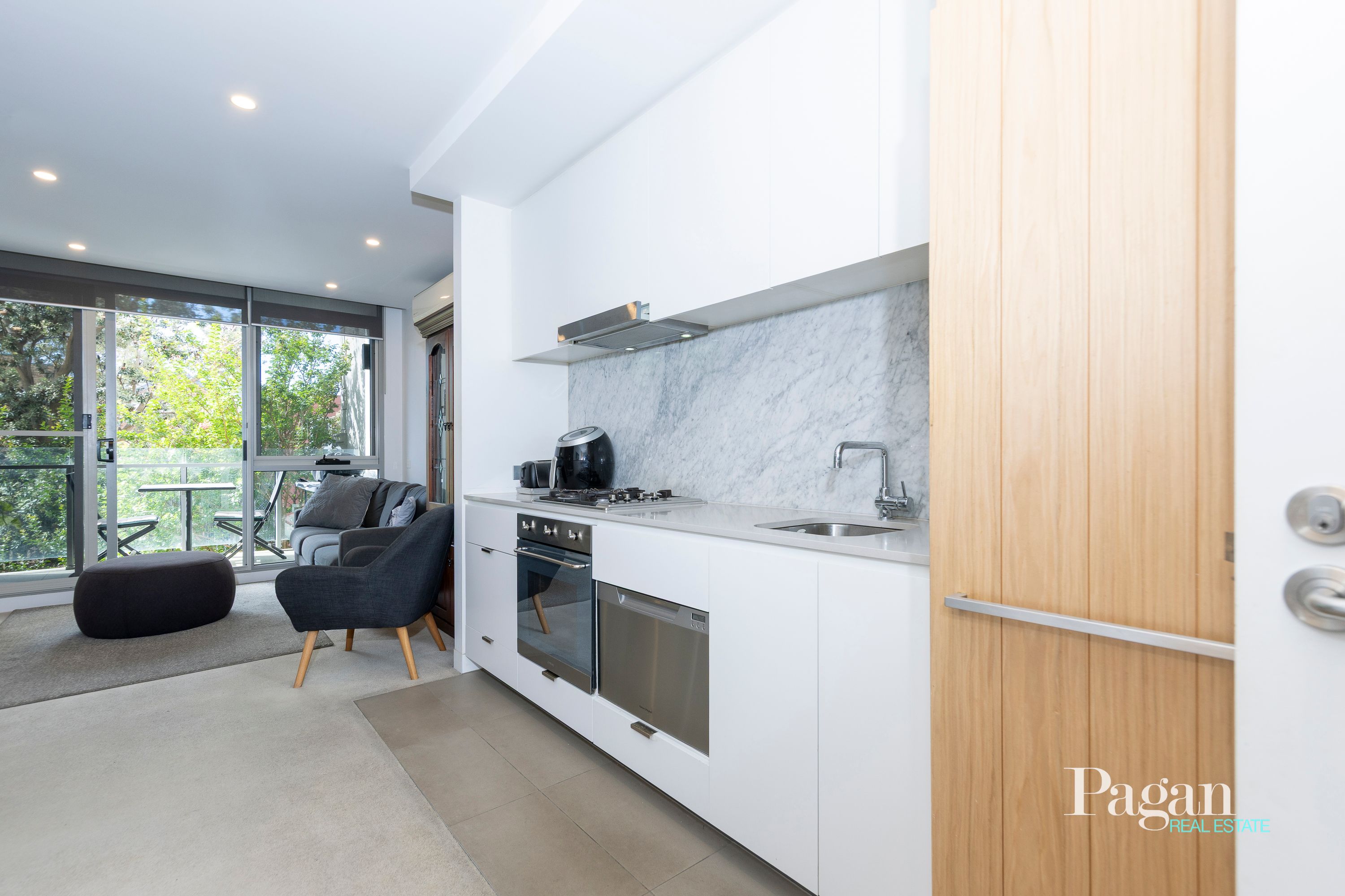 101/99 Dow Street, Port Melbourne - Thumbnail 8