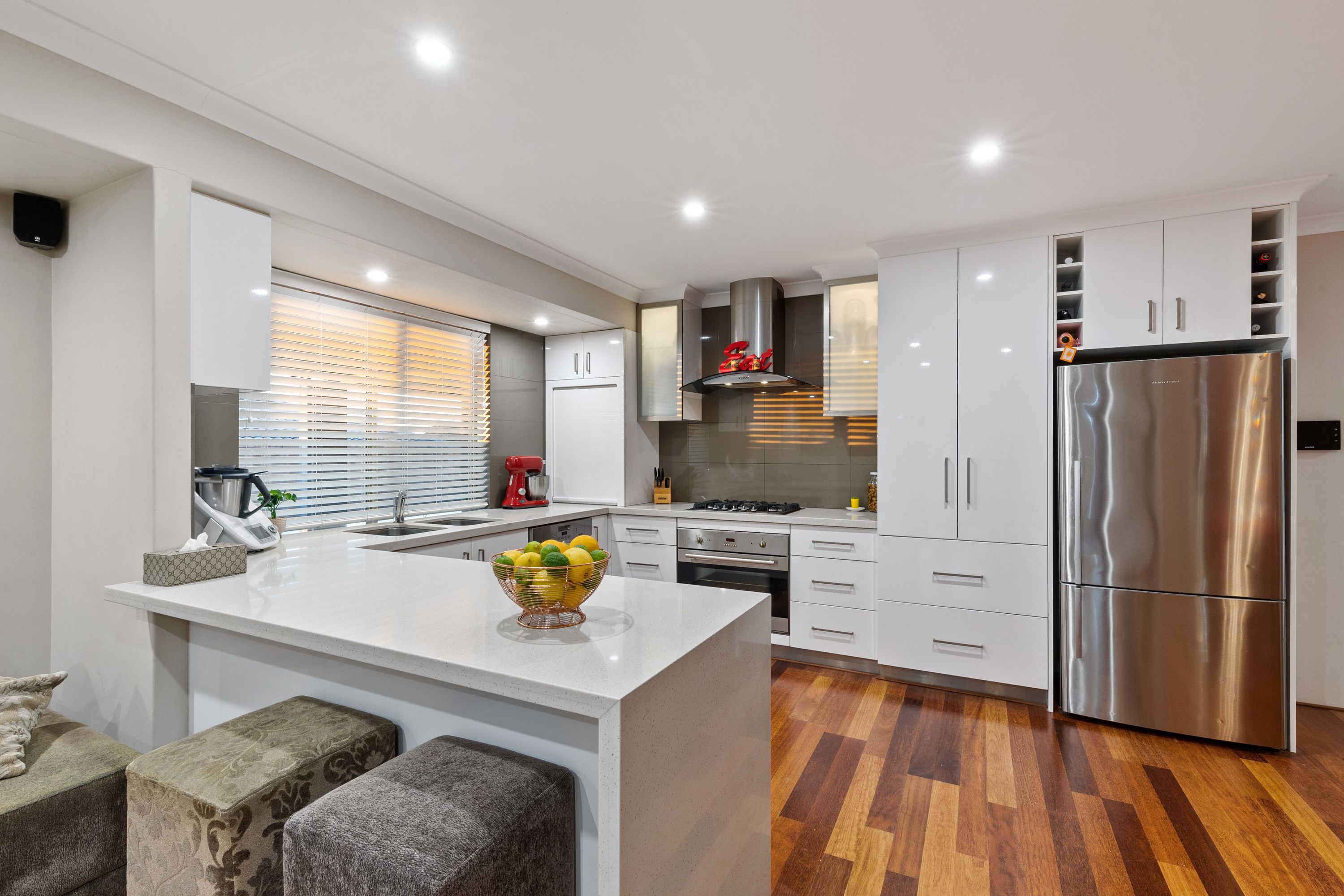 72 Apple Blossom Drive, Mirrabooka - Thumbnail 3