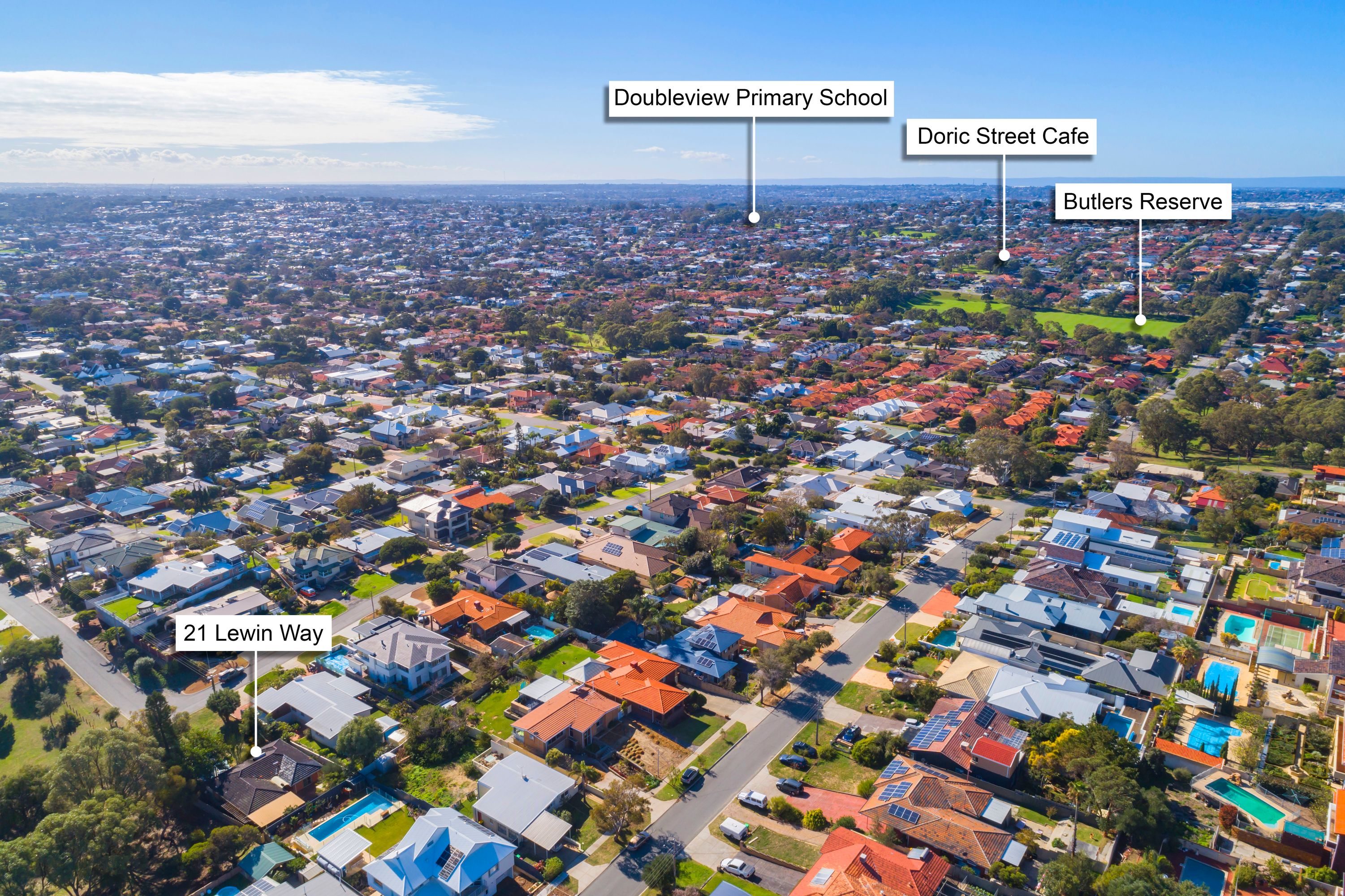 21 Lewin Way, Scarborough - Thumbnail 3