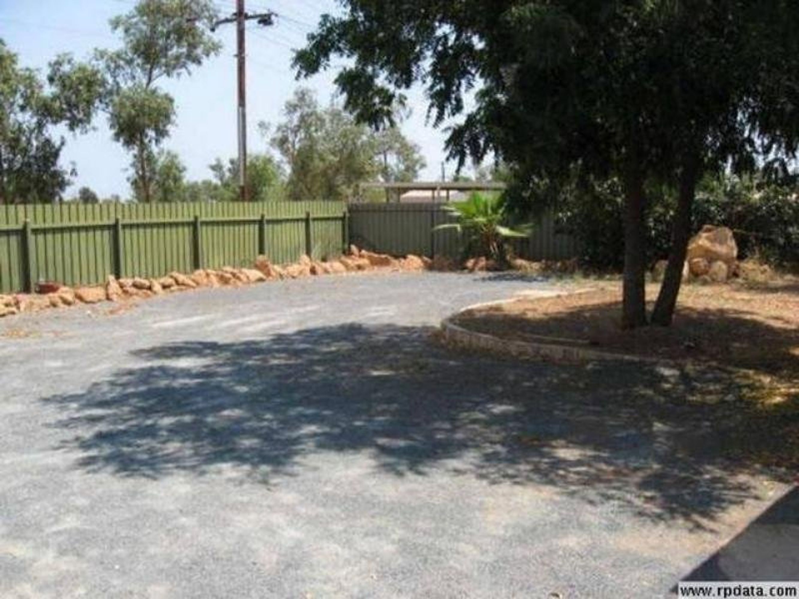 16 Roberts Street, South Hedland, South Hedland - Thumbnail 2