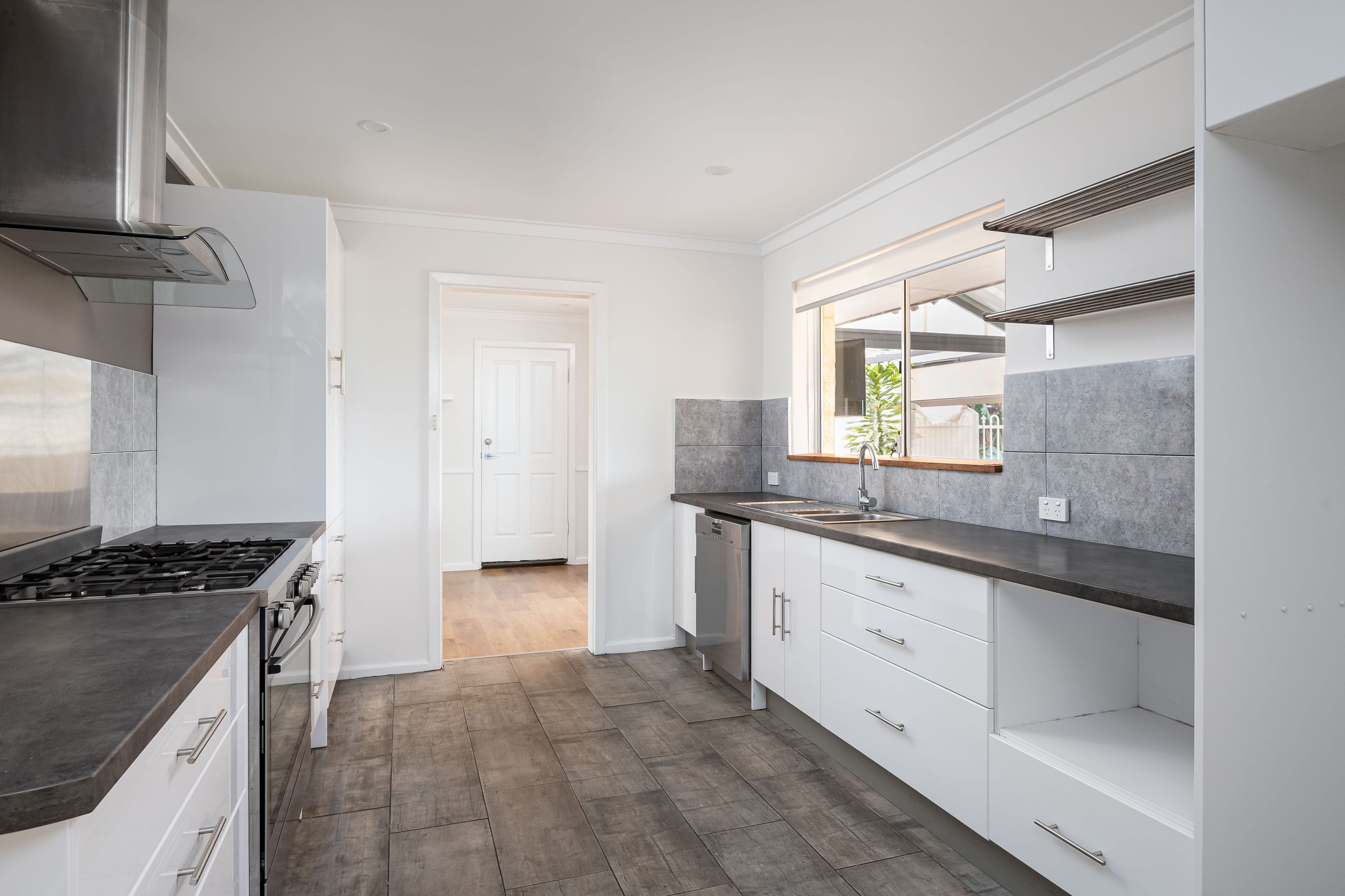 33 Johnston Way, Padbury - Thumbnail 8
