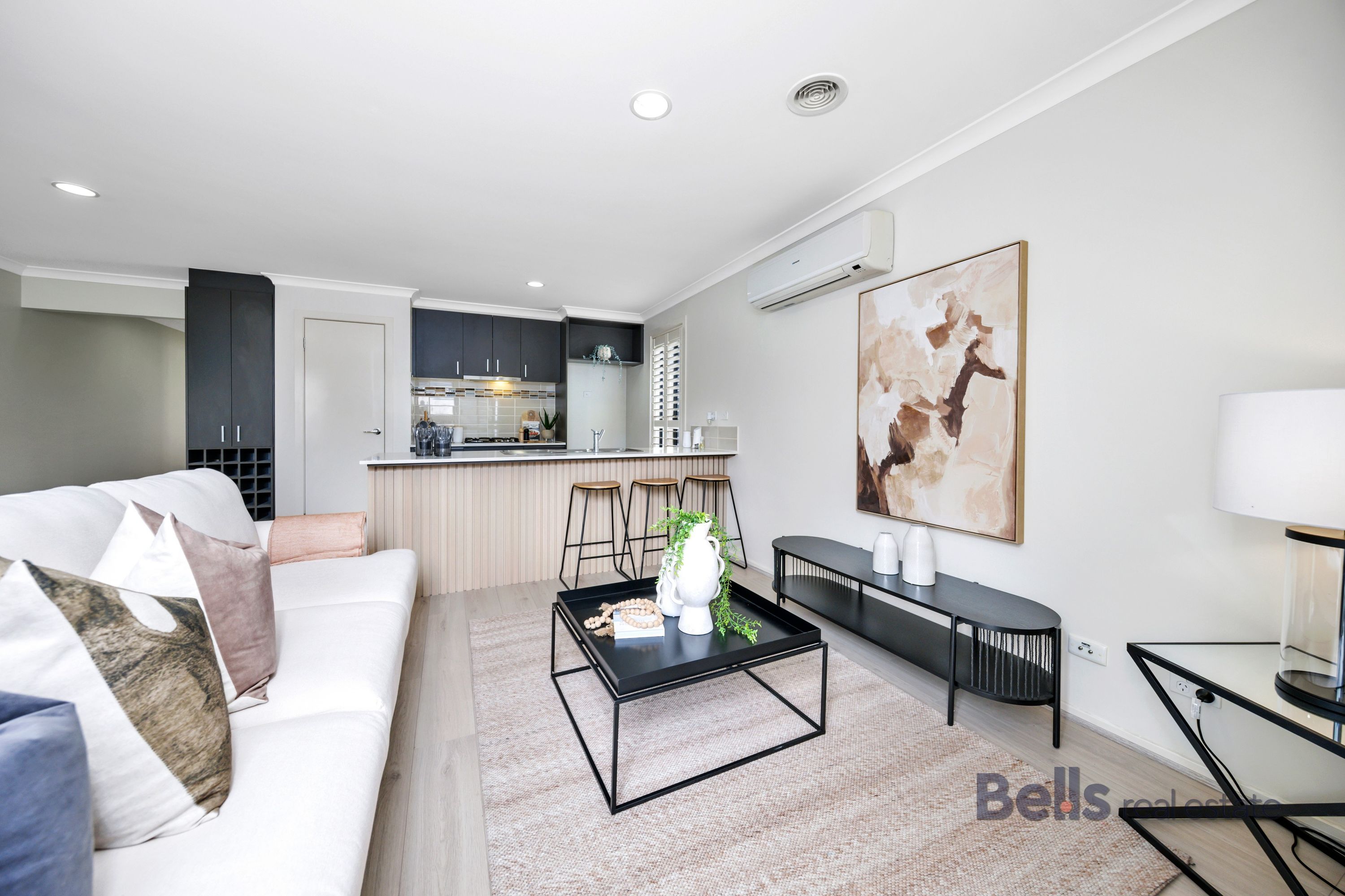29 Goulding Drive, Fraser Rise - Thumbnail 6