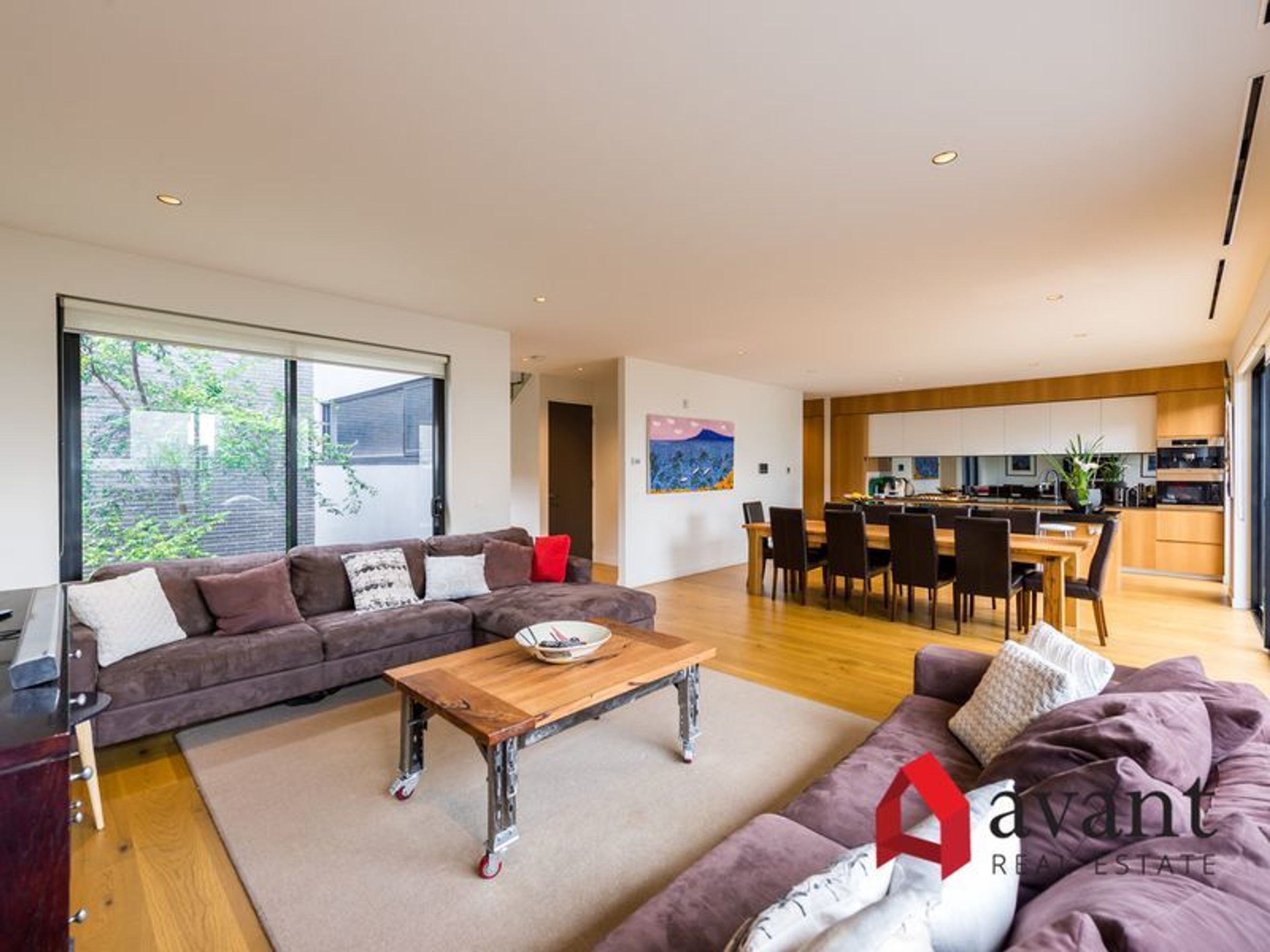 8 Lower Drive North, Kew - Thumbnail 4