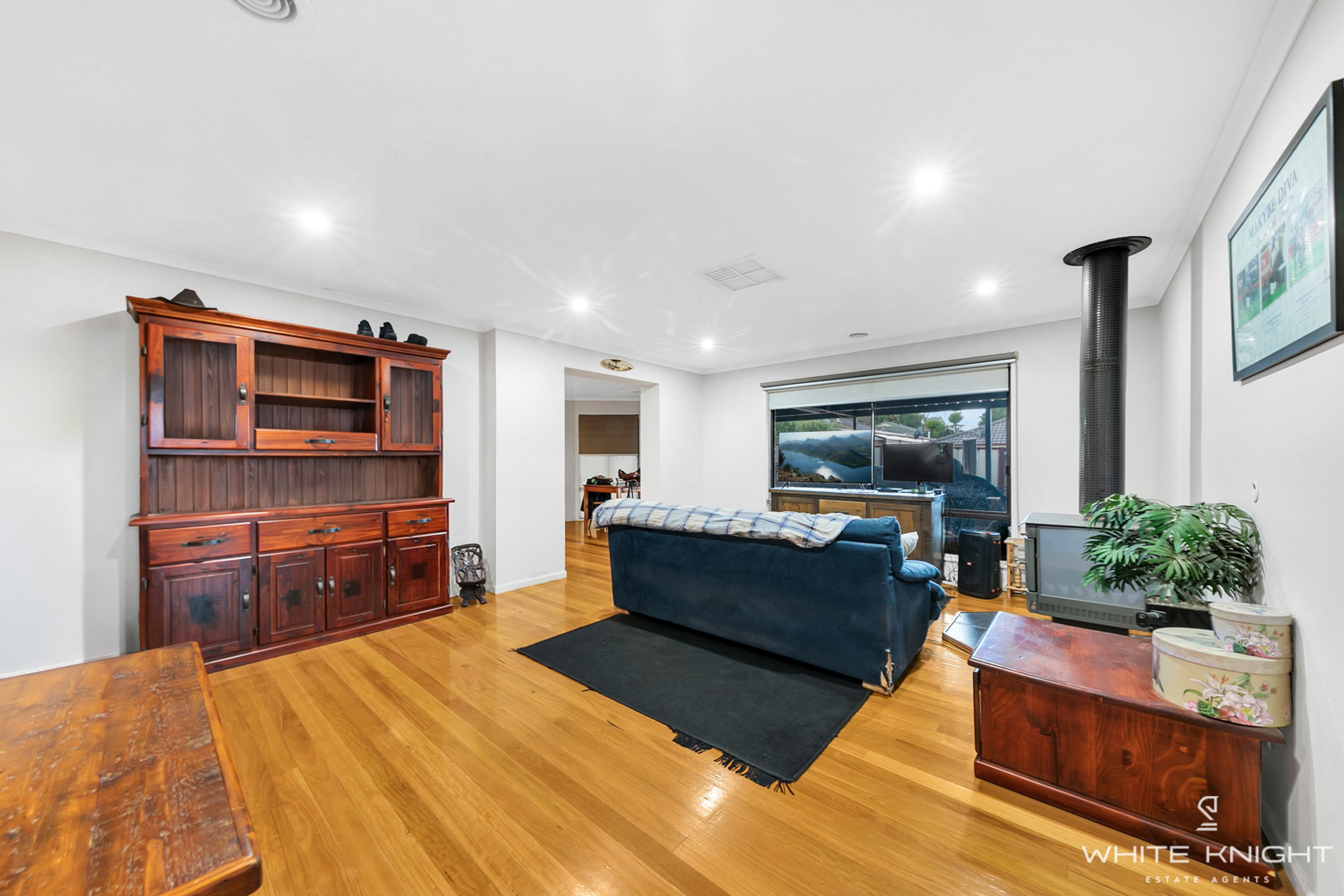 82 Roulston Way, Wallan VIC 3756, Wallan - Thumbnail 2