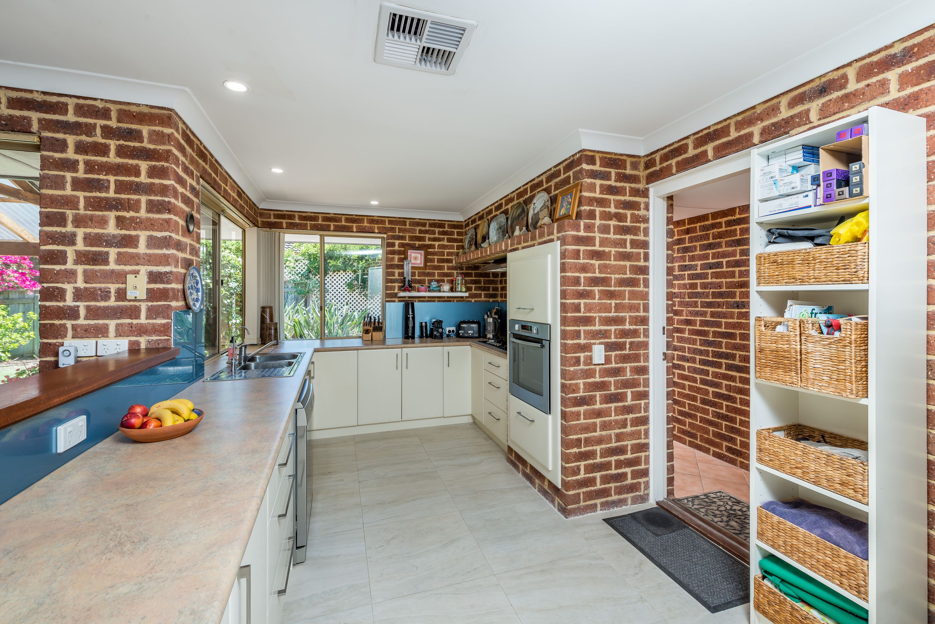 35 Portmarnock Circuit, Connolly - Thumbnail 6