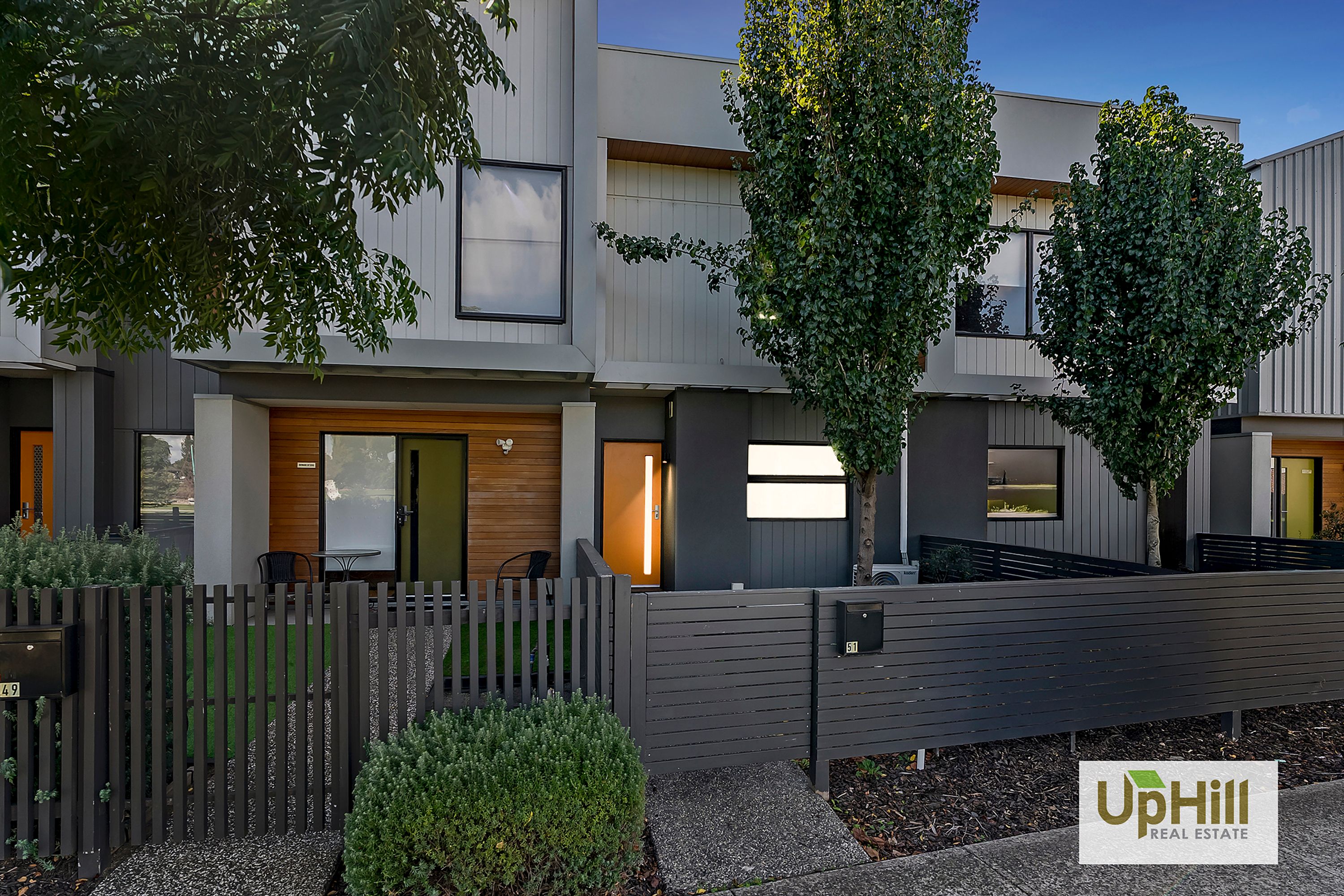 51 Villager St, Cranbourne East - Thumbnail 2