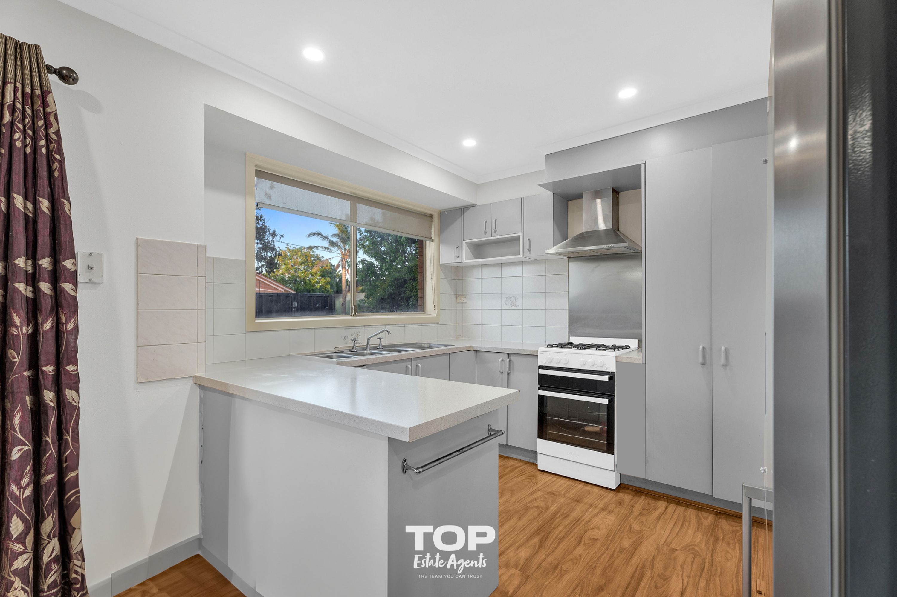 1/2 Filomena Court, Cranbourne North - Thumbnail 6