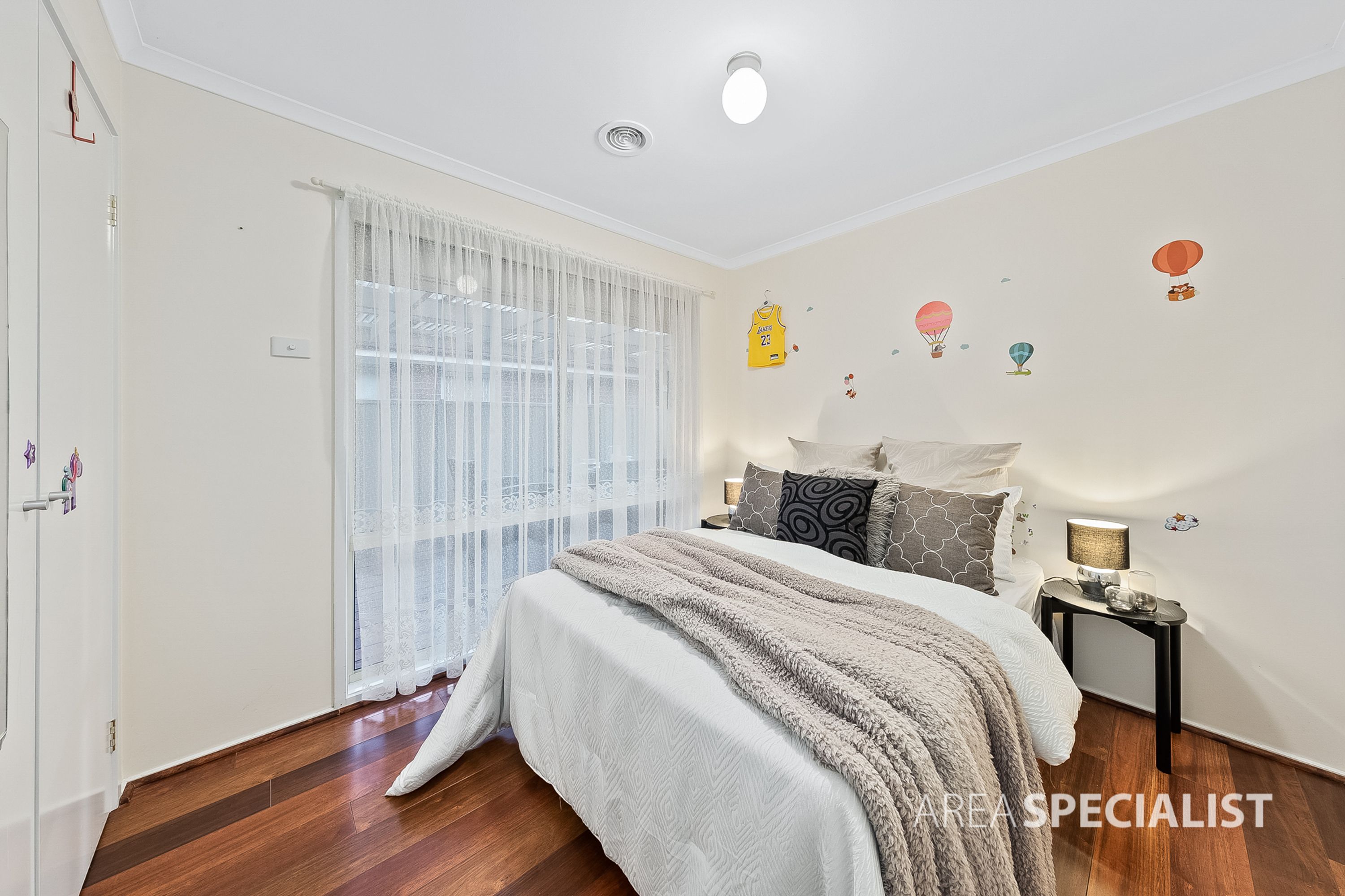 3 Moreton Close, Caroline Springs VIC 3023, Caroline Springs - Thumbnail 8