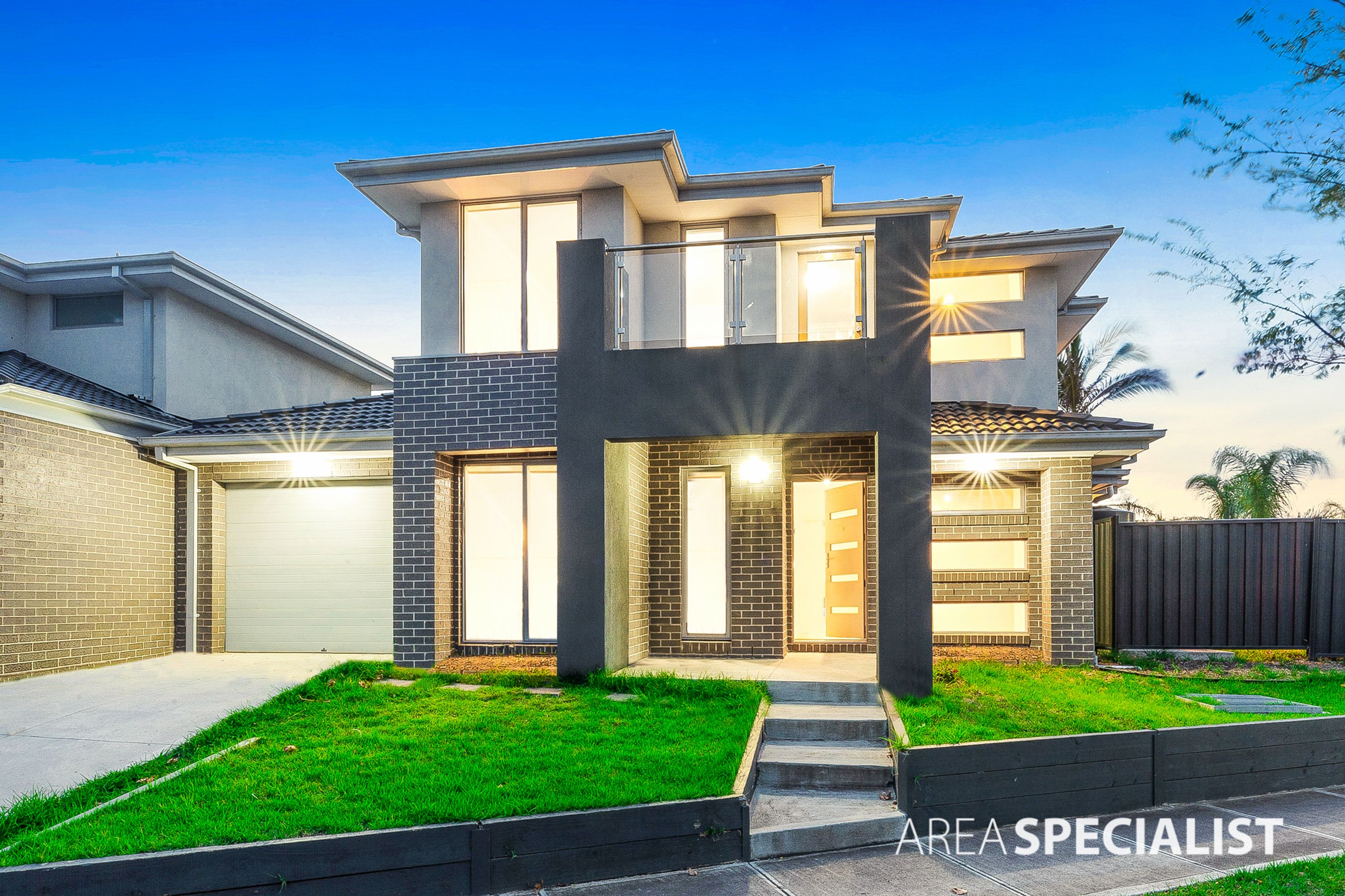 19 Bimbadeen Street, Burnside VIC 3023, Burnside - Thumbnail 3