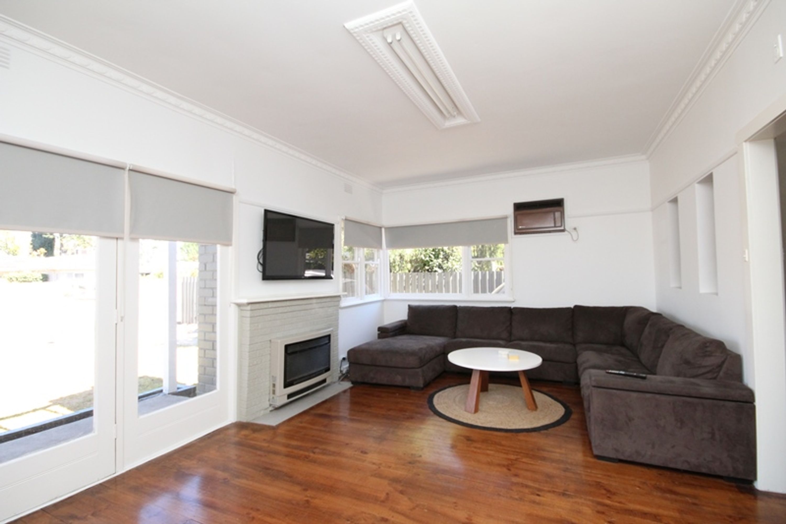 38 Federation Avenue, Horsham VIC 3400, Horsham - Thumbnail 2