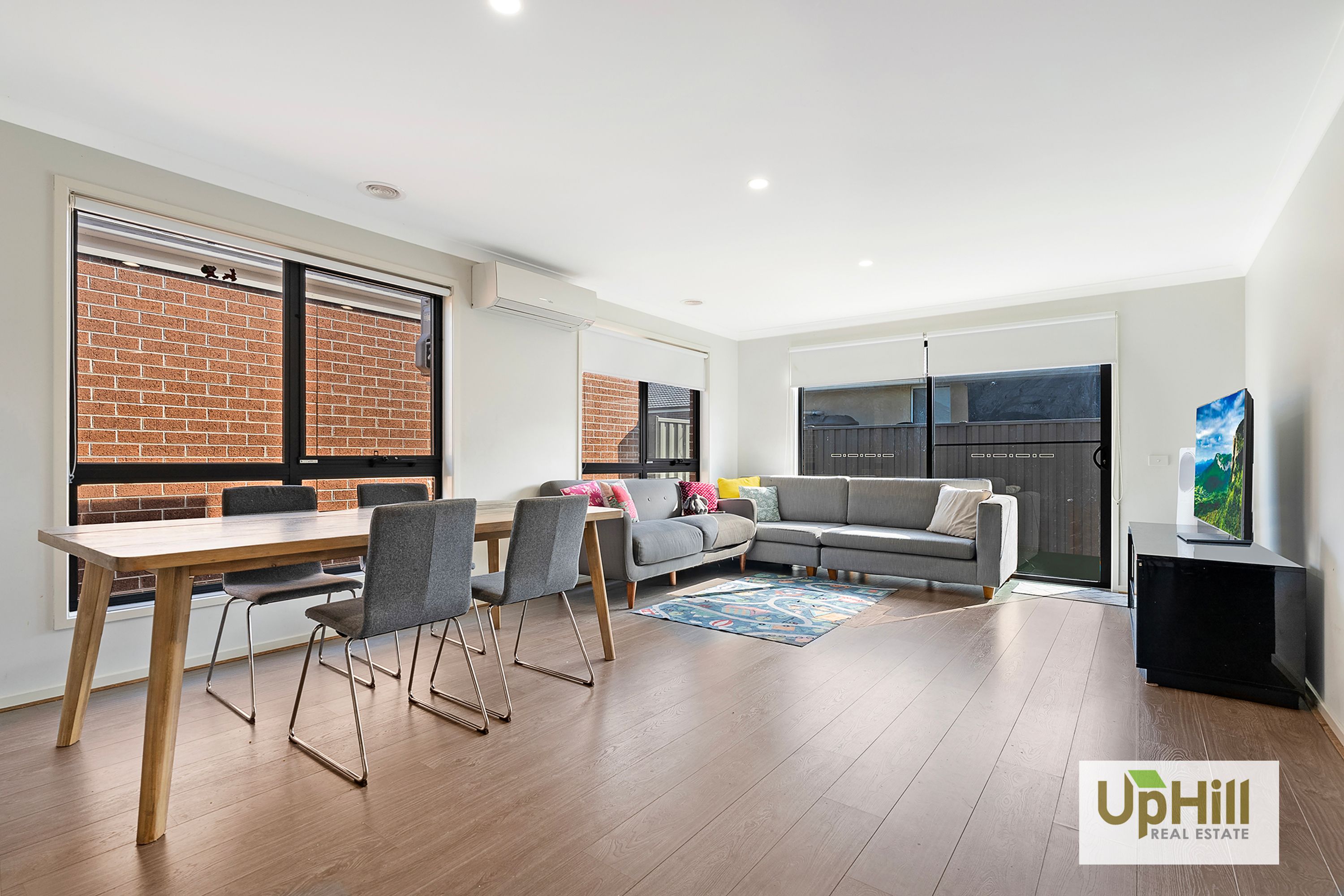 28 Yellow Robin Circuit, Cranbourne East - Thumbnail 6
