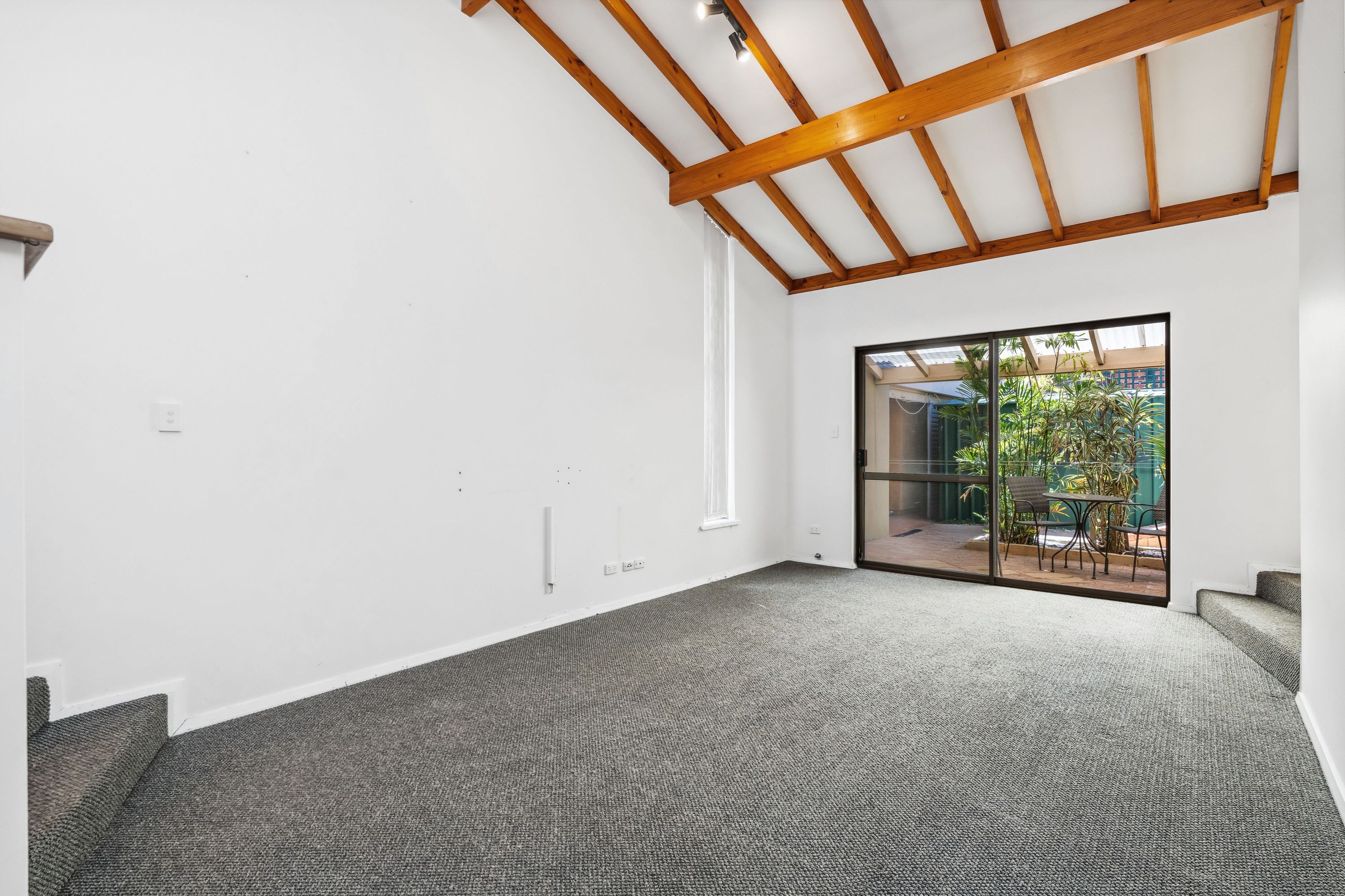 88 Clement Drive, Karrinyup - Thumbnail 4