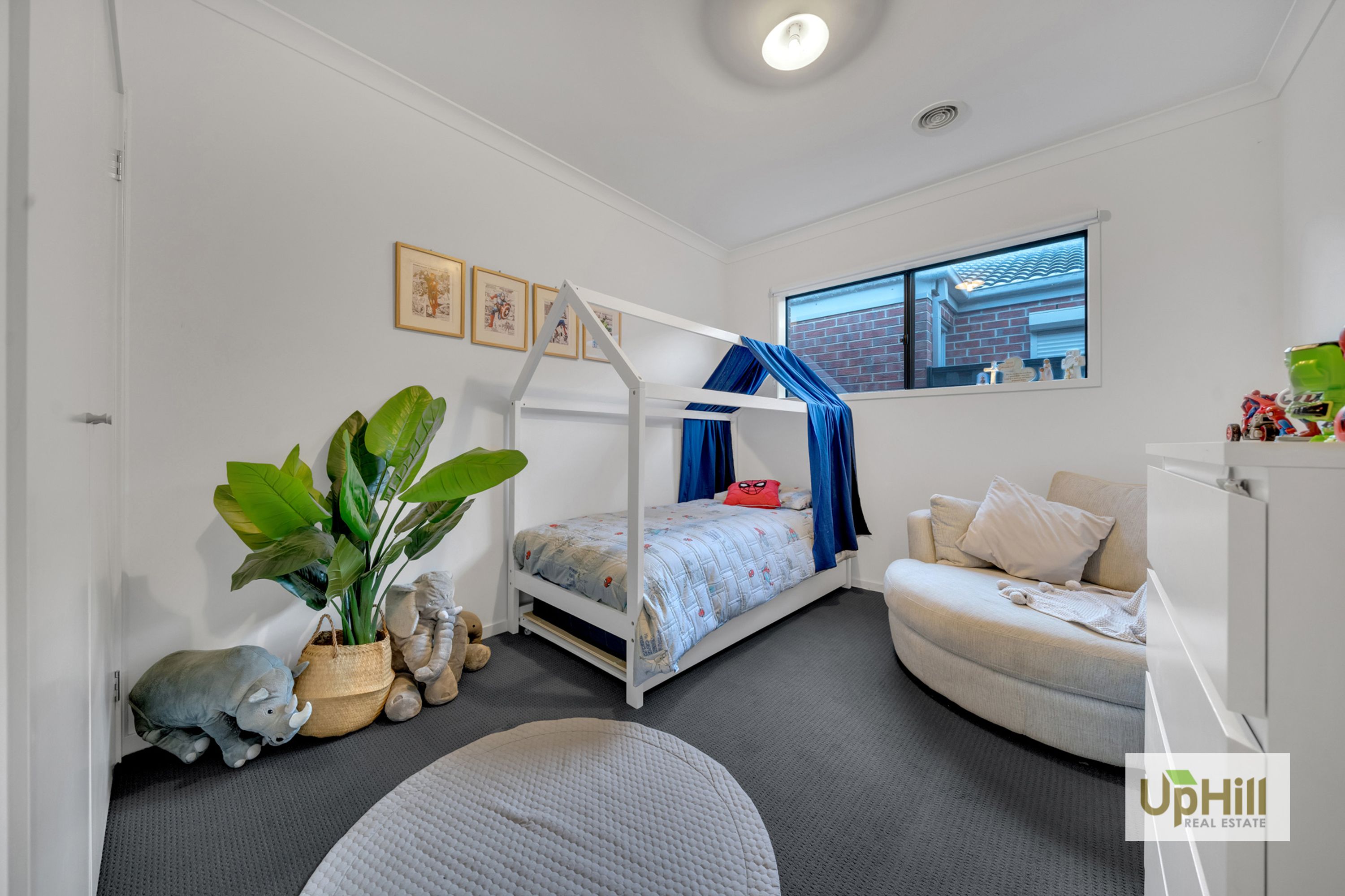 15 Marblelight Way, Clyde North - Thumbnail 6