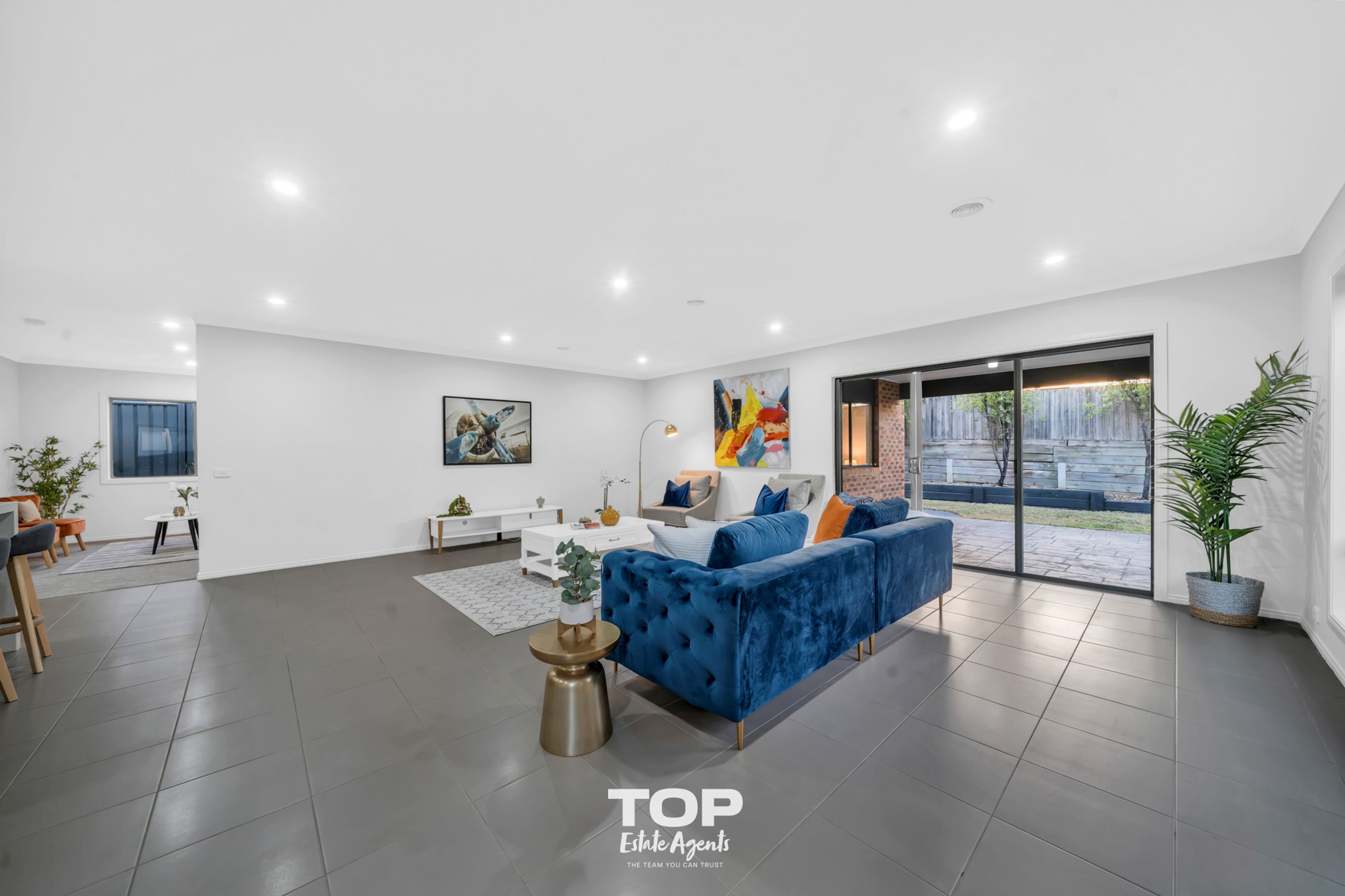 32 Sagan Drive, Cranbourne North - Thumbnail 6