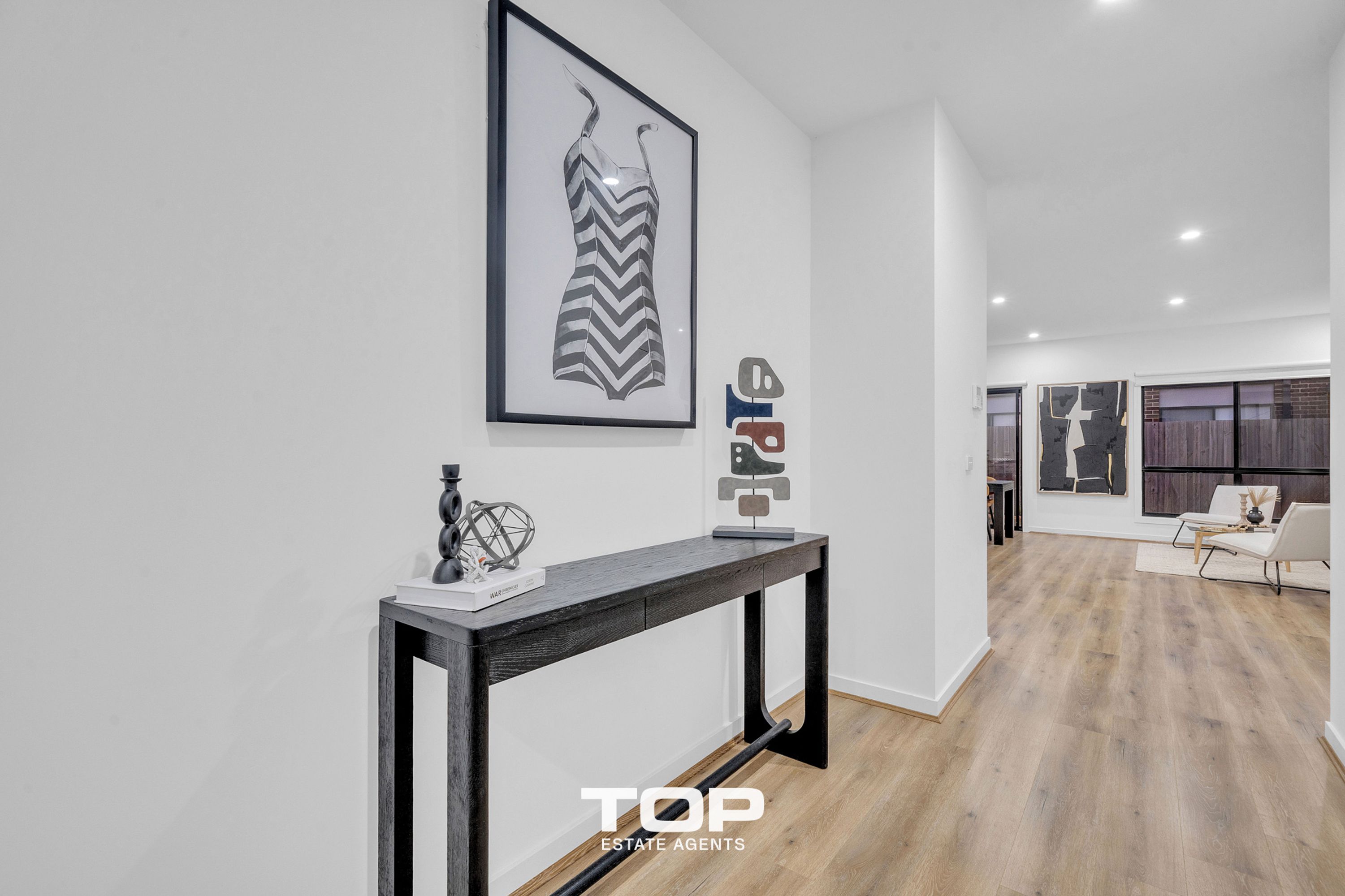38 Bernardins St, Clyde North - Thumbnail 5