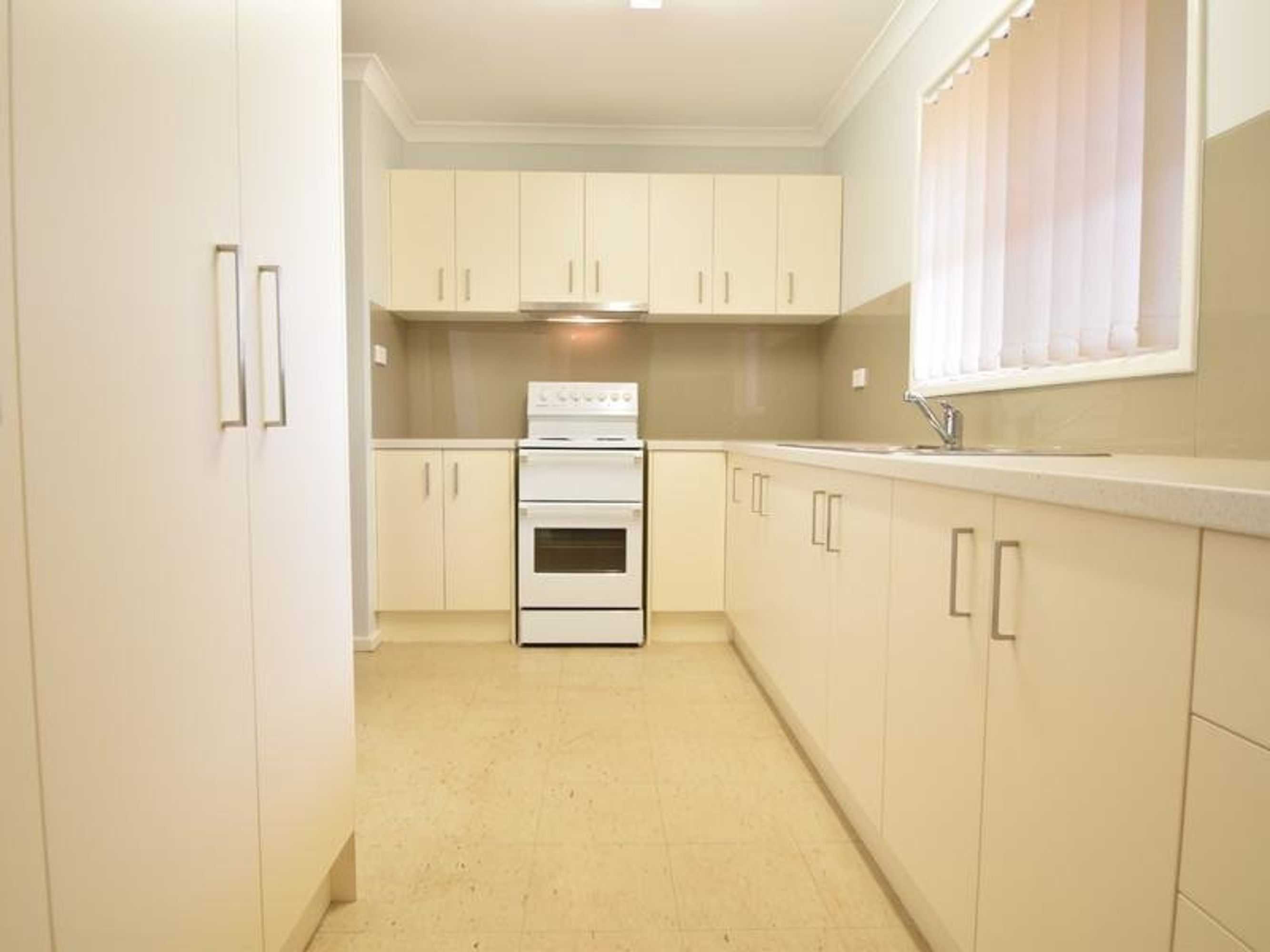 12 Bottlebrush Crescent, South Hedland, WA 6722, South Hedland - Thumbnail 3