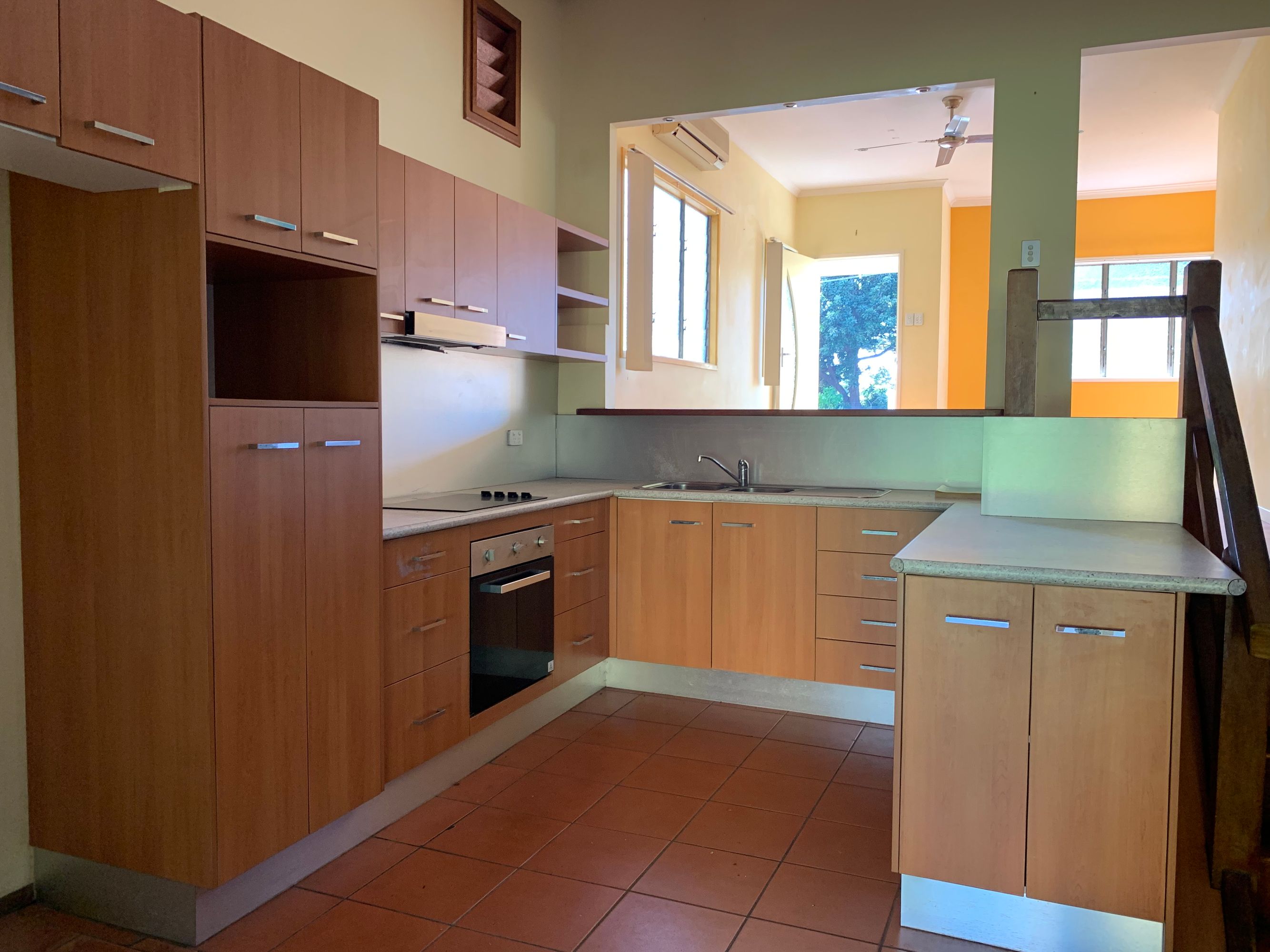 351 McLeod Street, Cairns North, QLD 4870, Cairns North - Thumbnail 5