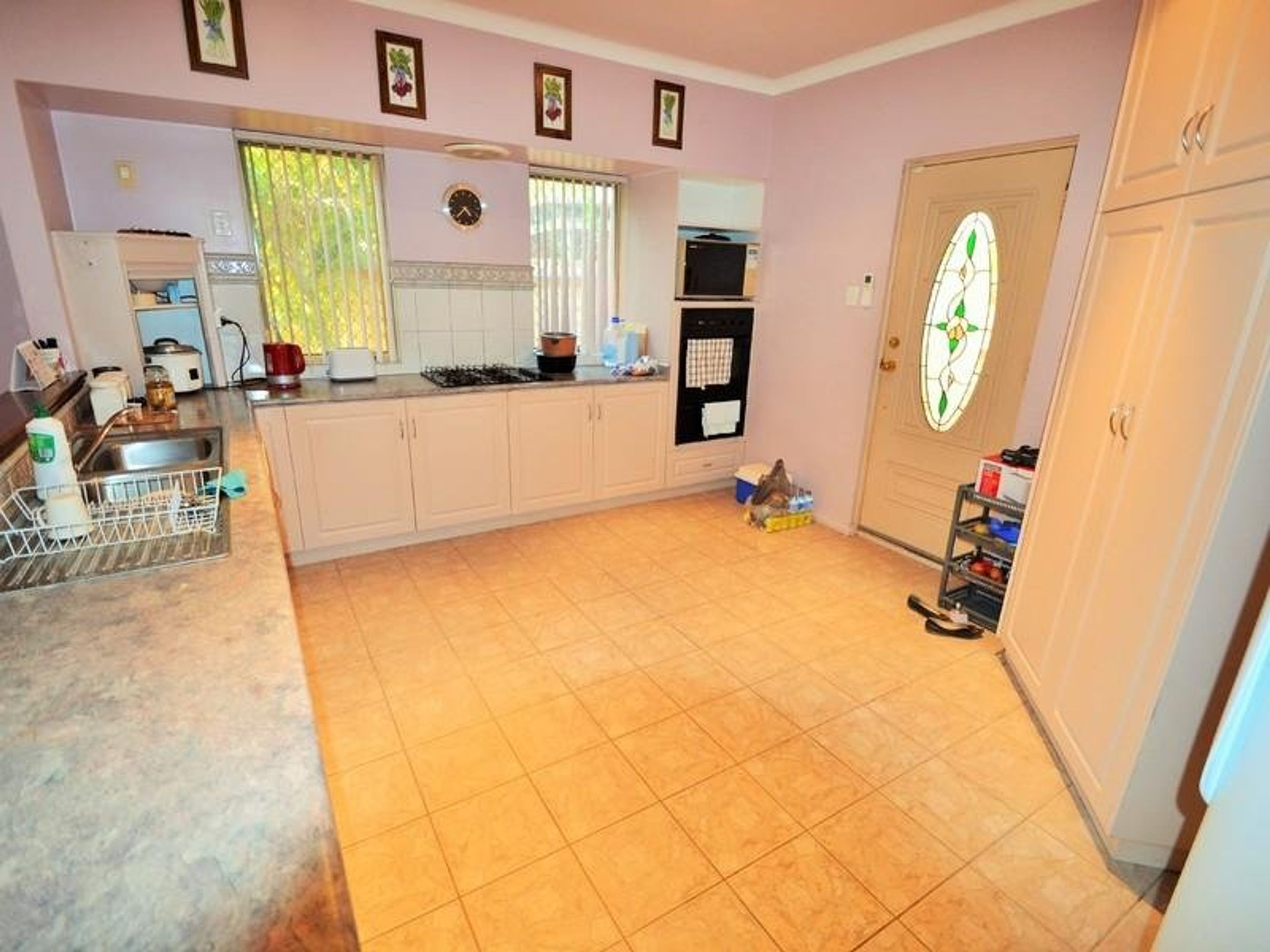 8 Spatula Court, South Hedland, South Hedland - Thumbnail 2