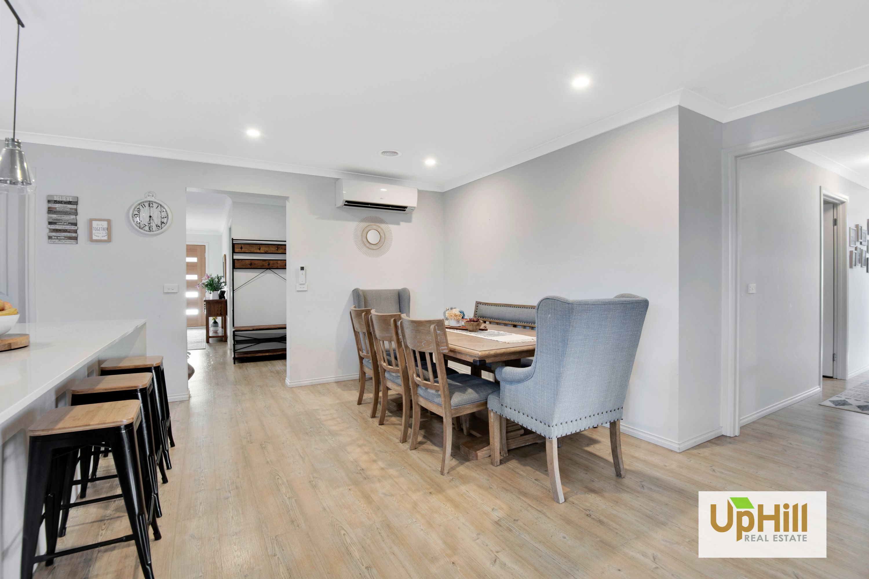 23 Speargrass Close, Clyde North - Thumbnail 4