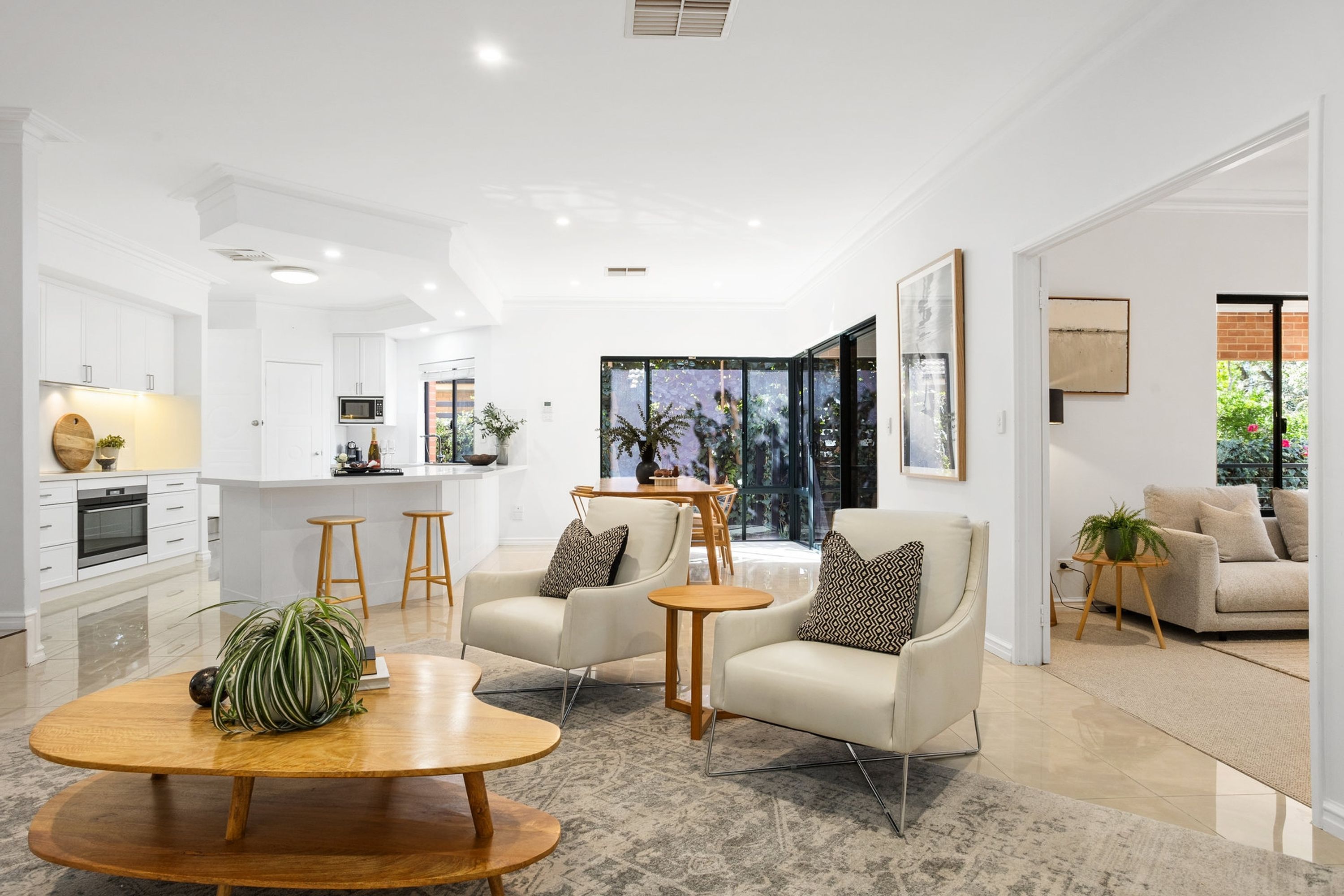 86 Smyth Road, Nedlands - Thumbnail 3