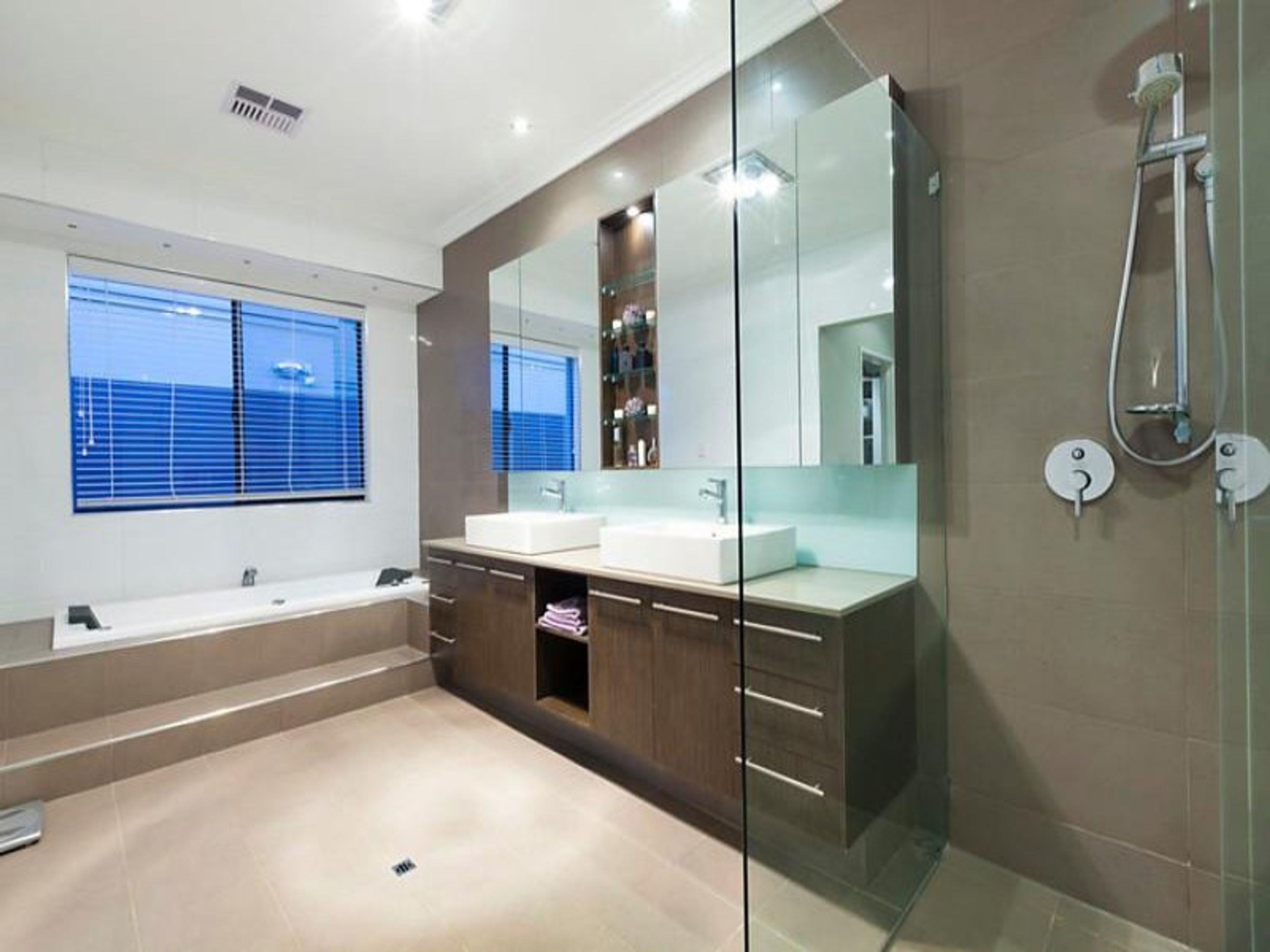 7 Cassino Drive, Stirling - Thumbnail 7