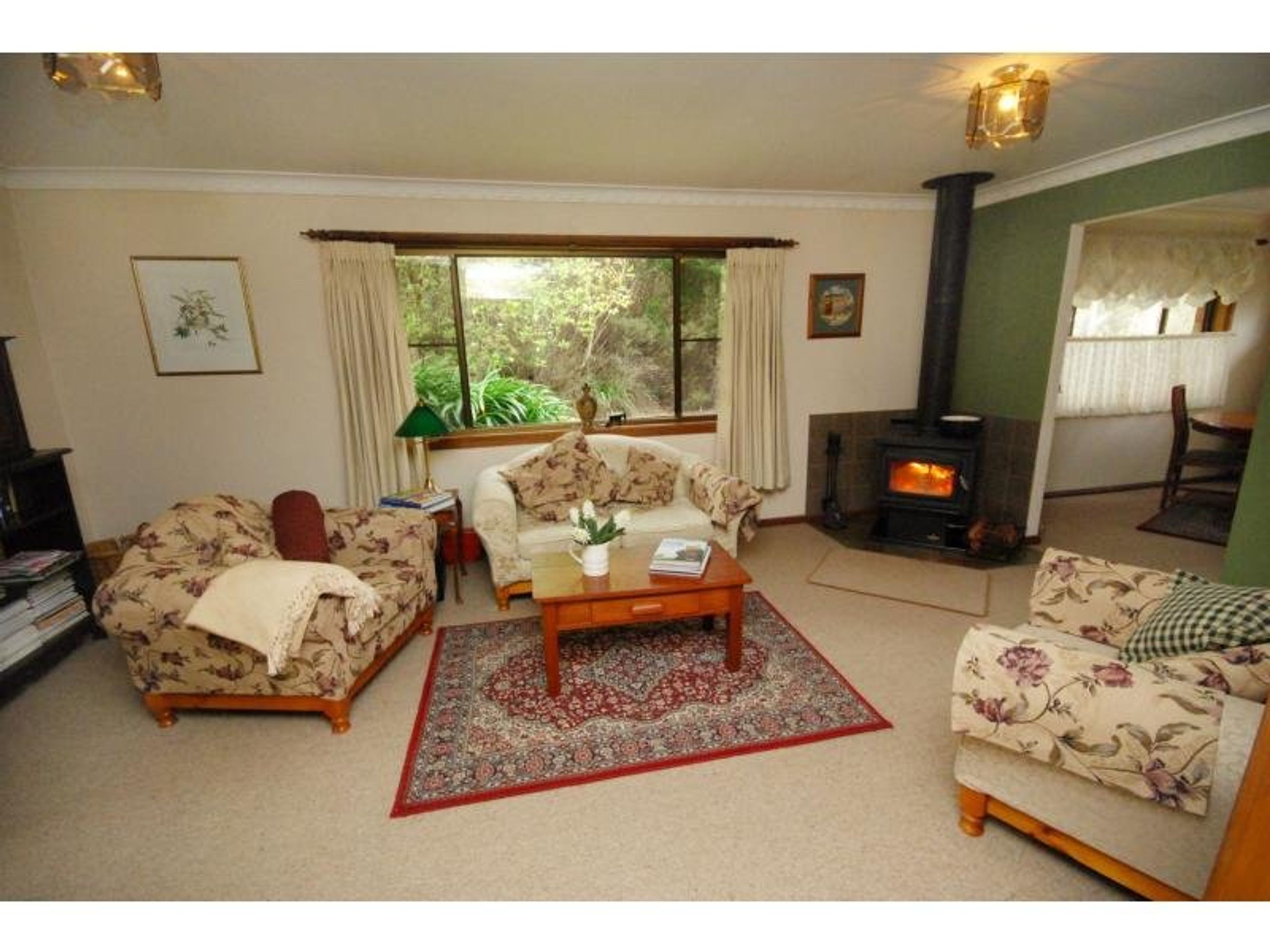 146 Victoria Street, Mount Victoria - Thumbnail 2
