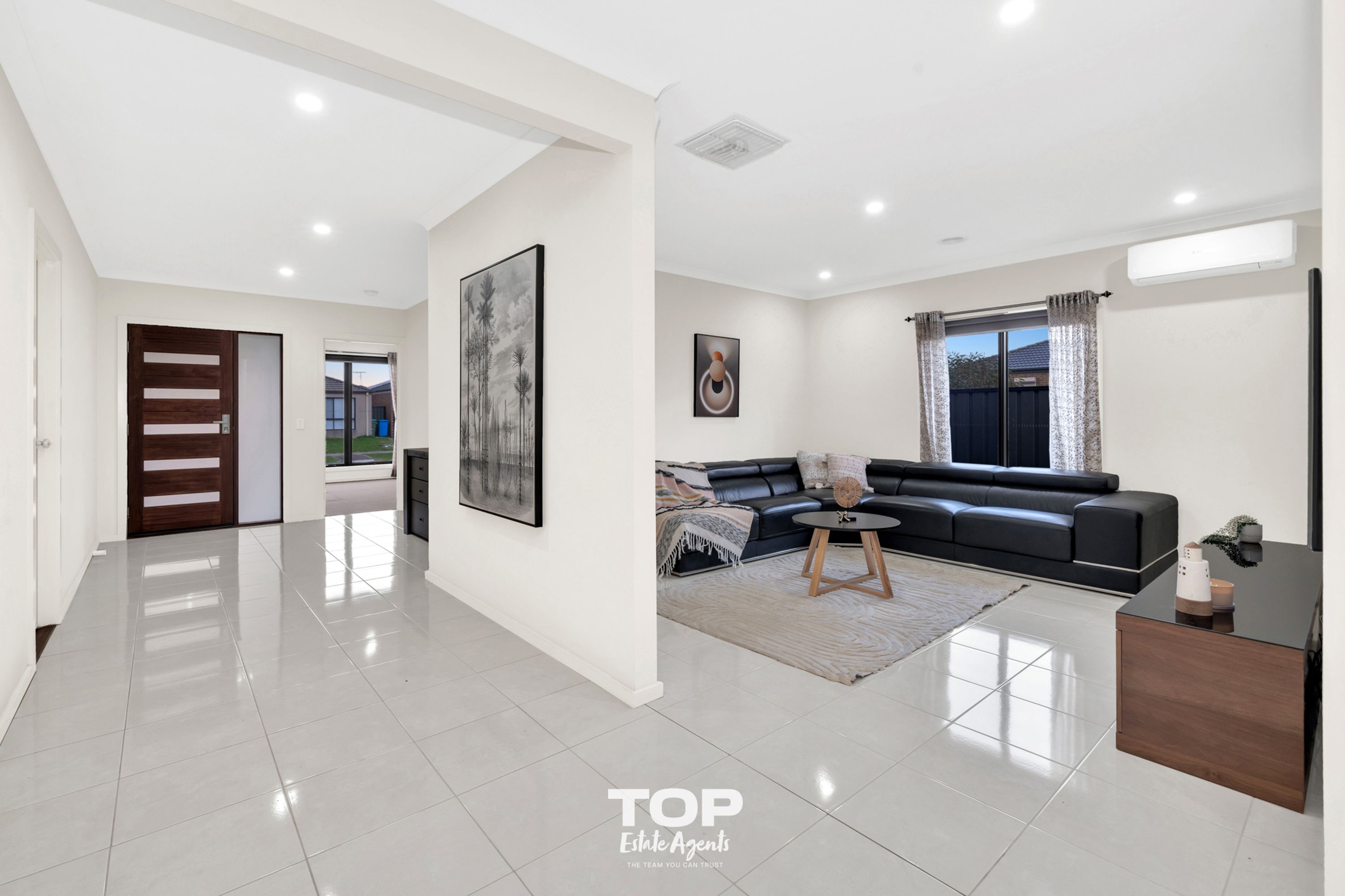 65 Kilmarnock Way, Cranbourne East - Thumbnail 3