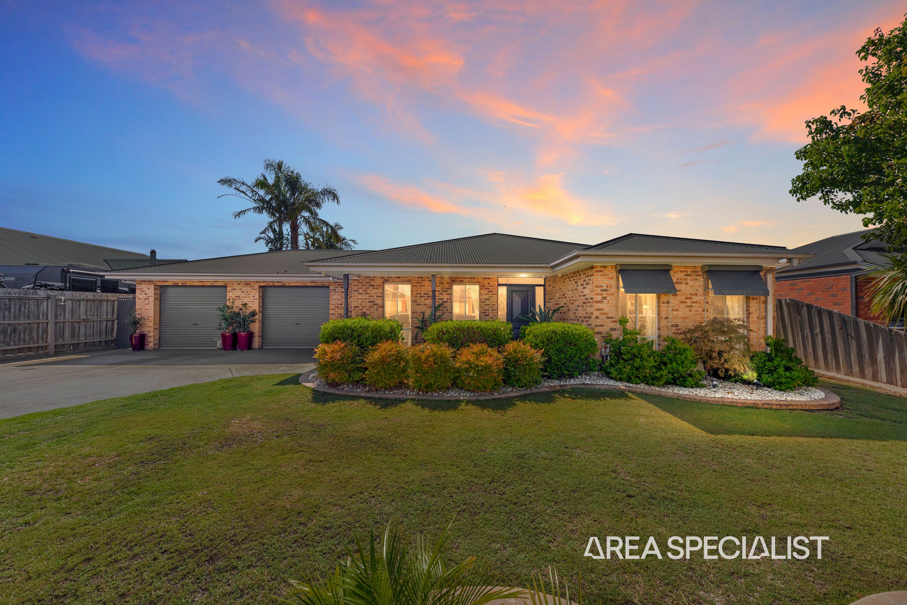 26 Petrel Close, Blind Bight, Blind Bight - Image 1