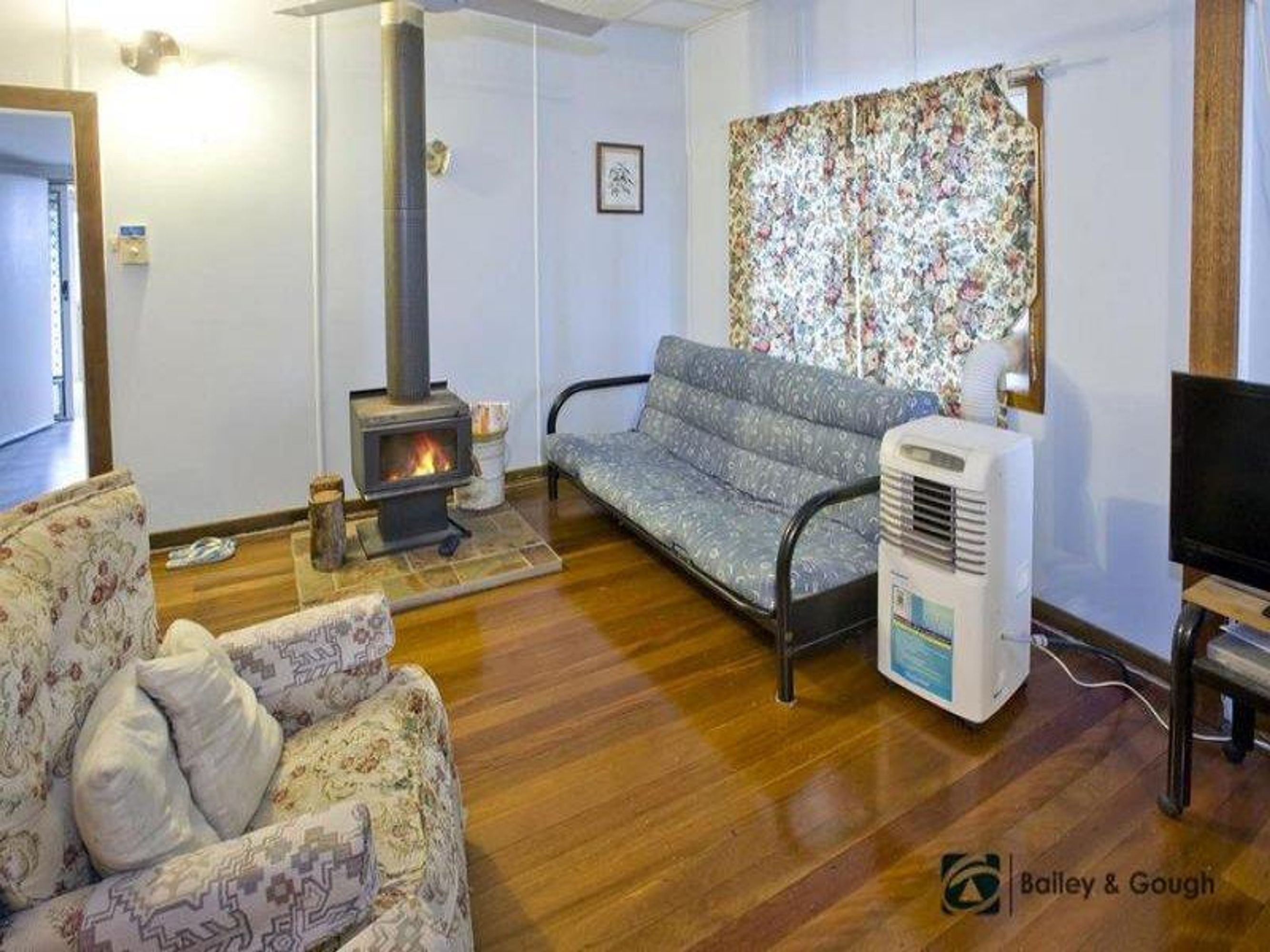 18 Armidale Road, Coutts Crossing - Thumbnail 7