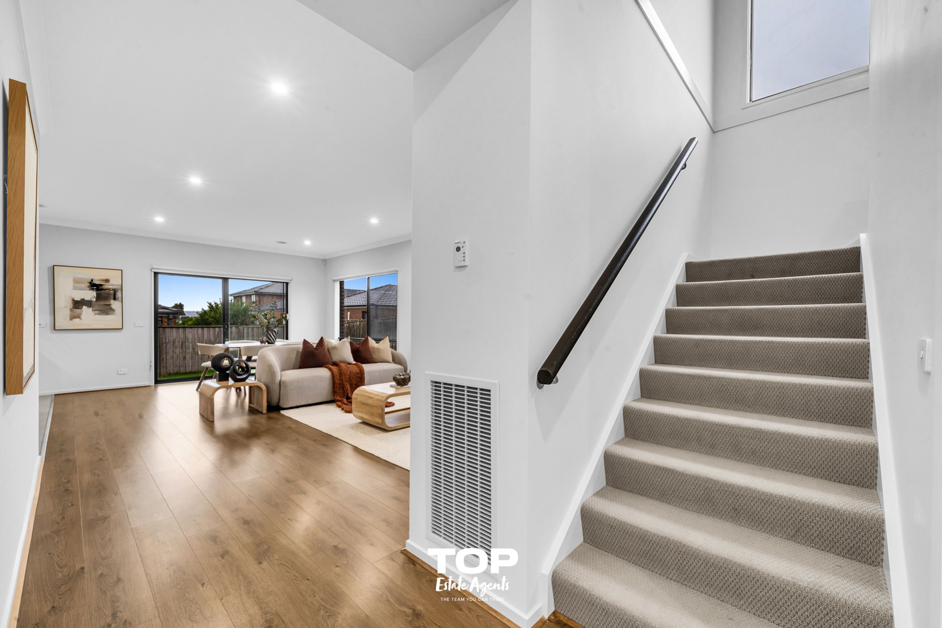 3 Rossiter Retreat, Cranbourne North - Thumbnail 7