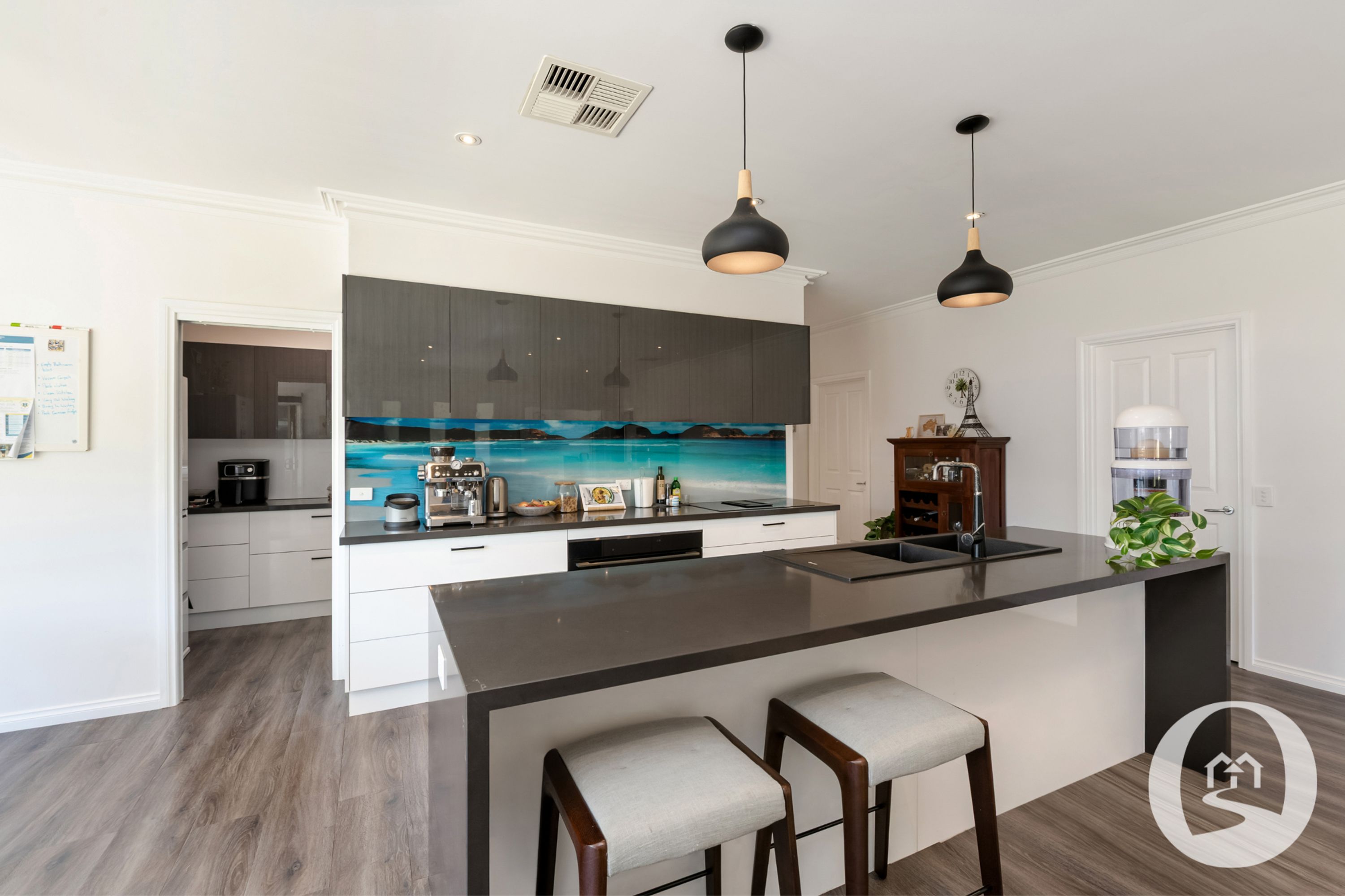 12 Clarendon Close, Strathfieldsaye - Thumbnail 6