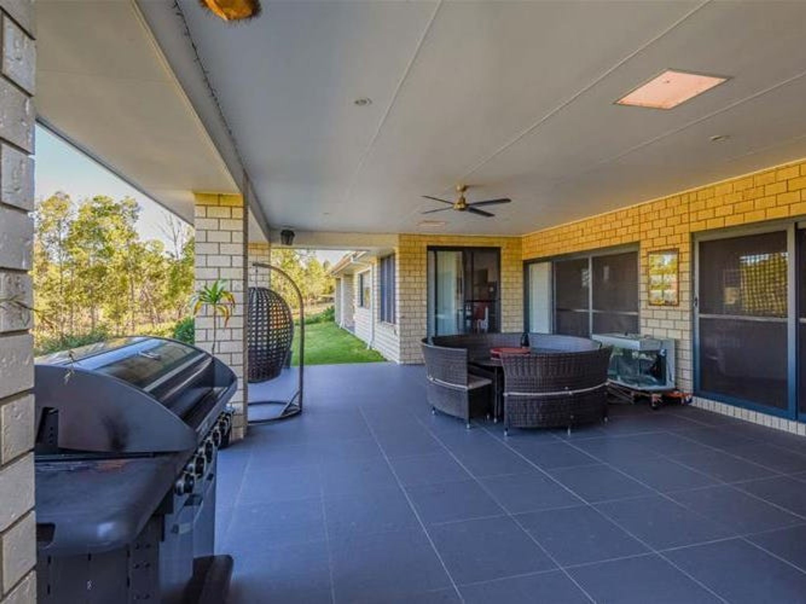25 Fairway Drive, Rushforth - Thumbnail 5